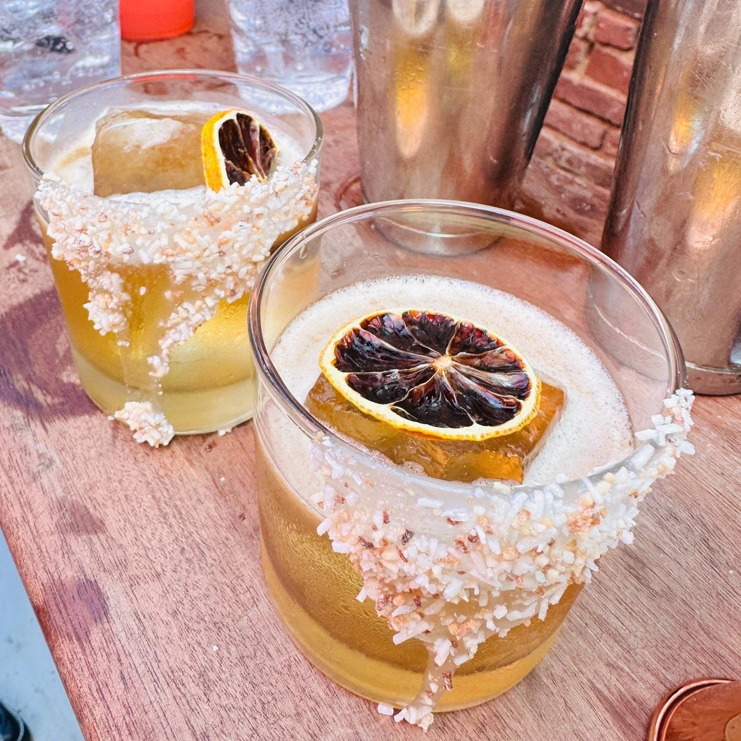 ☀️Sunshine, a light breeze, and our Tamarind Soju Fashioned with a Coconut Pink Salt Rim.  Sail Away! ⛵🇵🇭
 #TasteTheIslands #HappyHourHeaven #FAHM