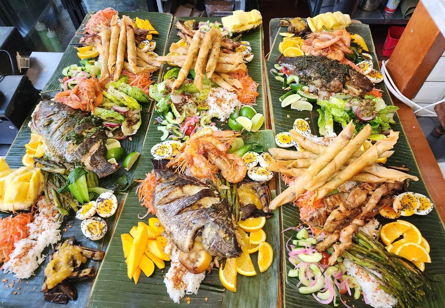 Changing up our boards for the holiday season! Come in and see whats new! #KamayanFeast 🍴🇵🇭