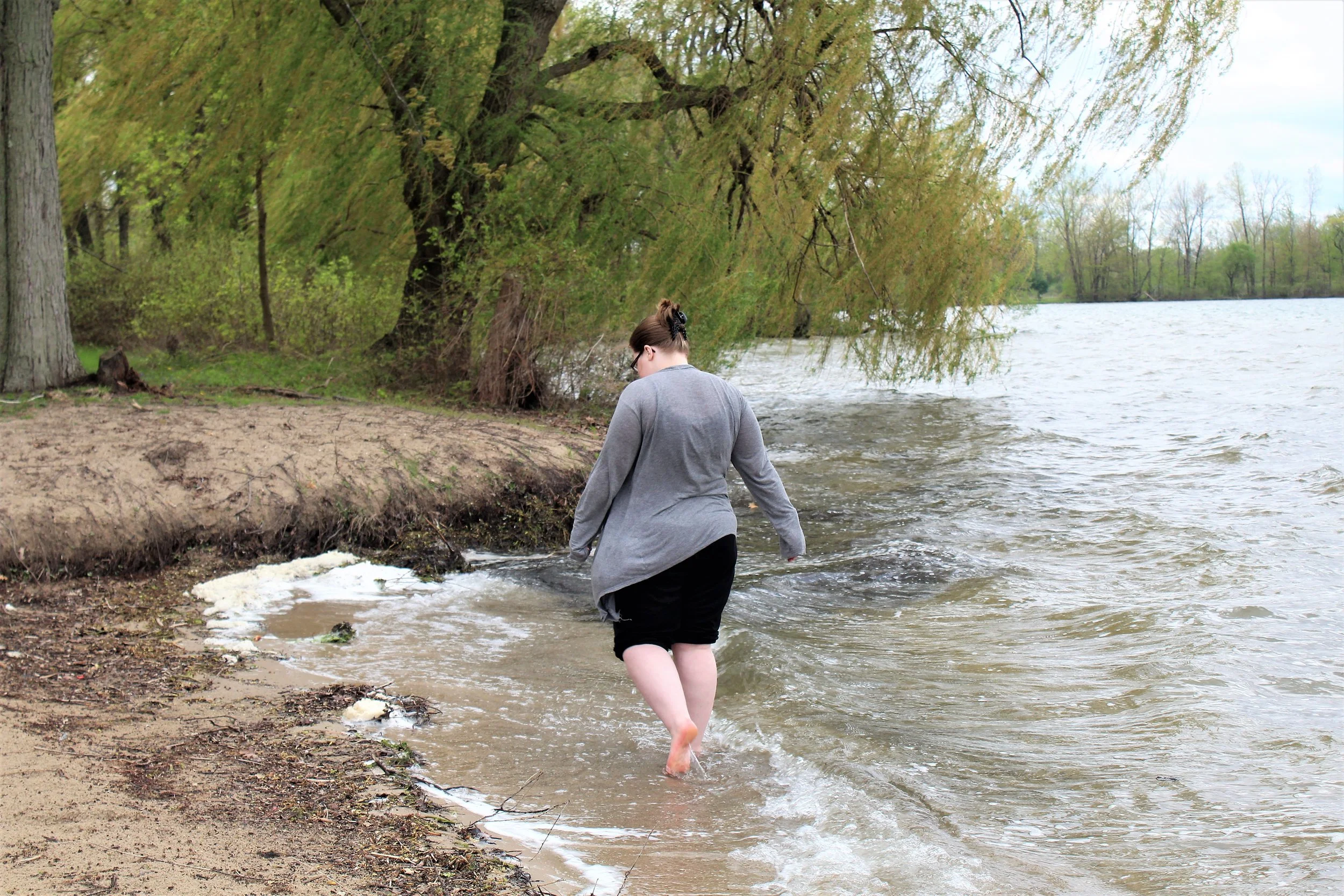 walking away and not letting anything hold me back from moving forward and going after my goals.