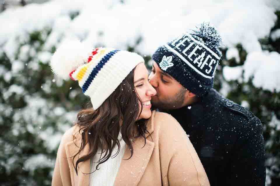 Winter Snow Engagement Photo Shoot Toronto Ontario-09.jpg