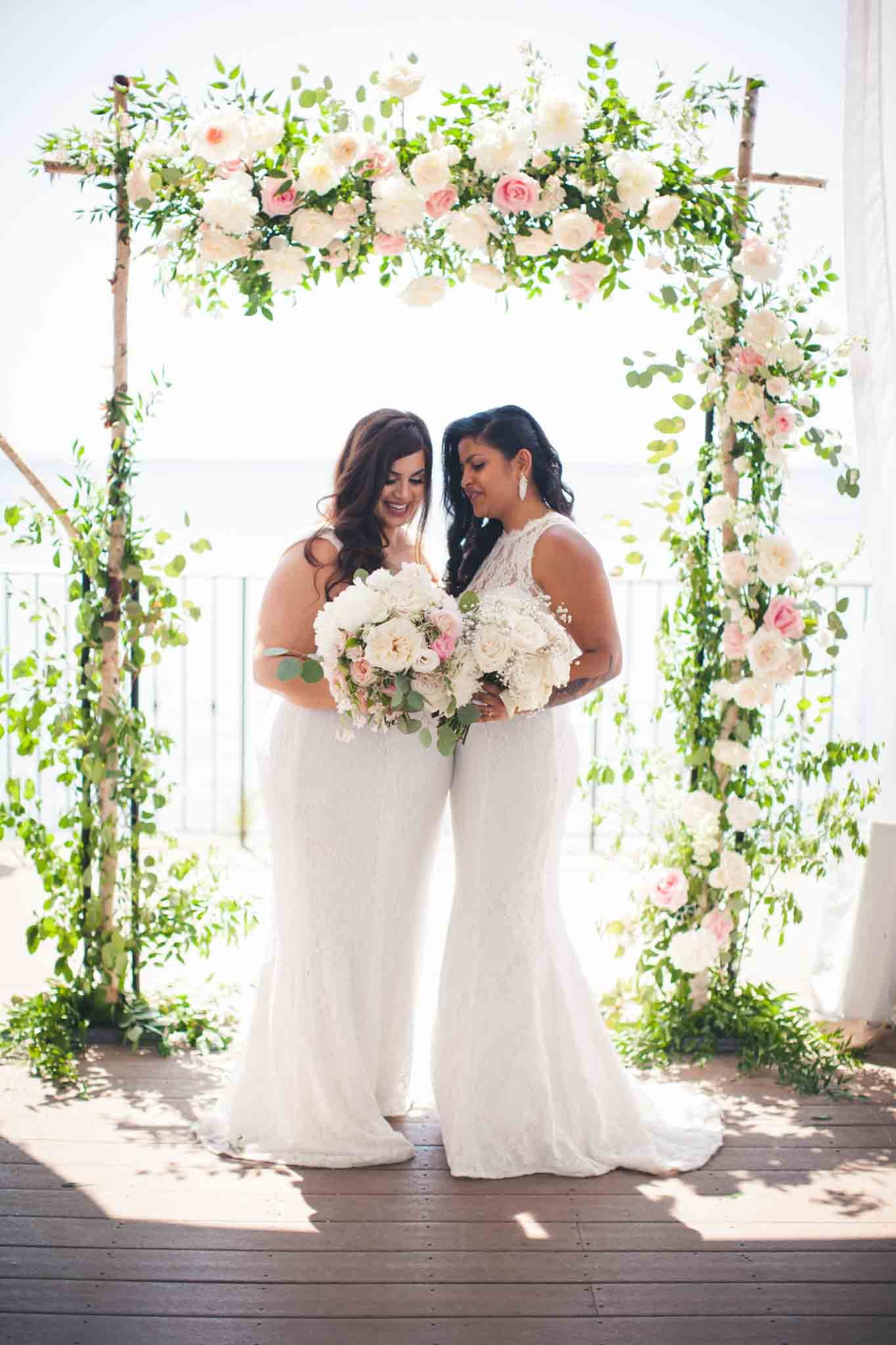 Lesbian Wedding Photography Toronto LGBT-04.jpg