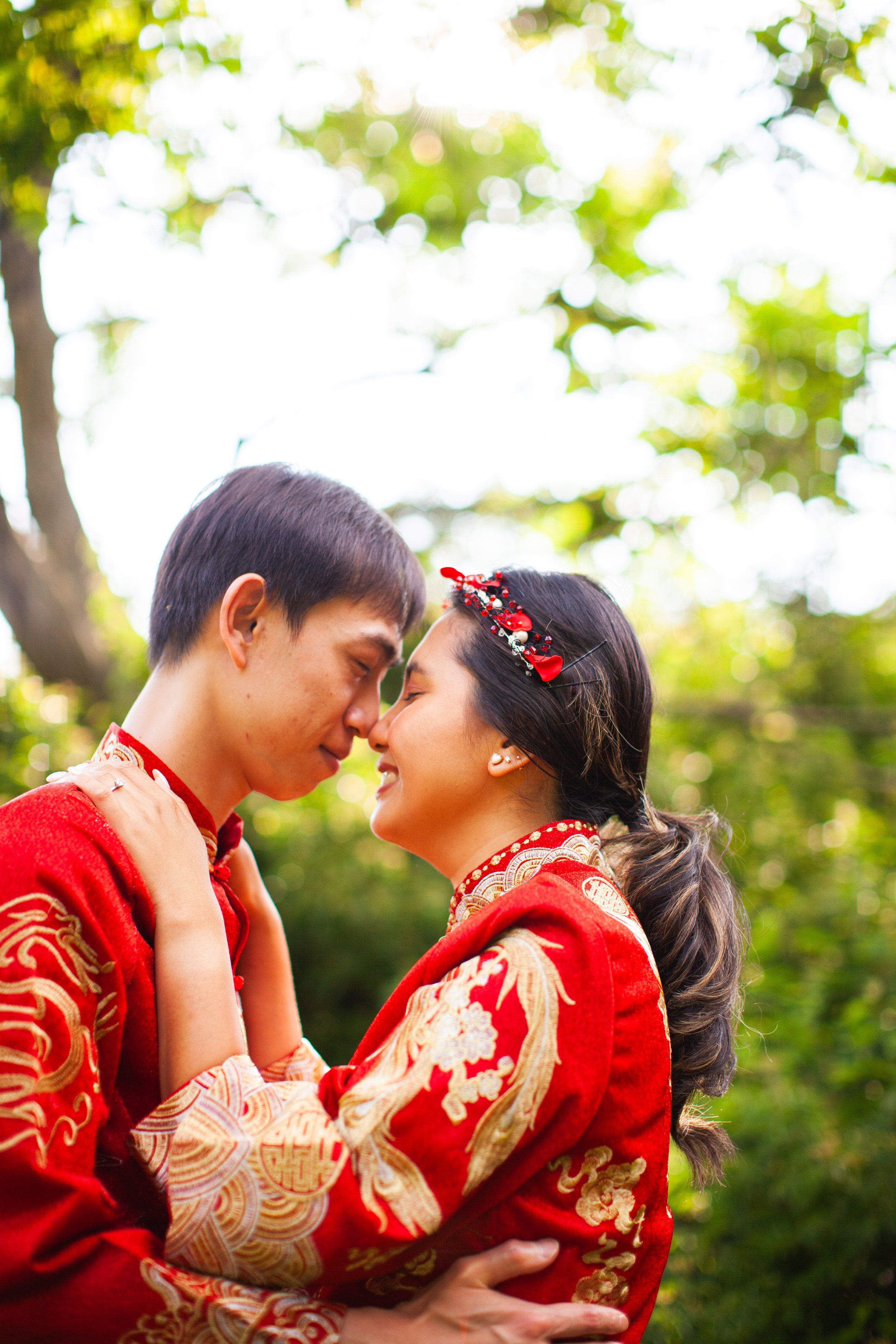 Guelph Arboretum Engagement Photoshoot -04.jpg