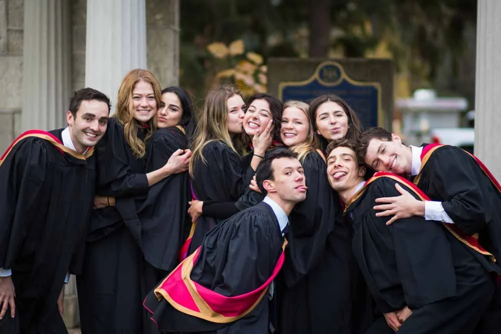 University of Guelph Graduation Photoshoot