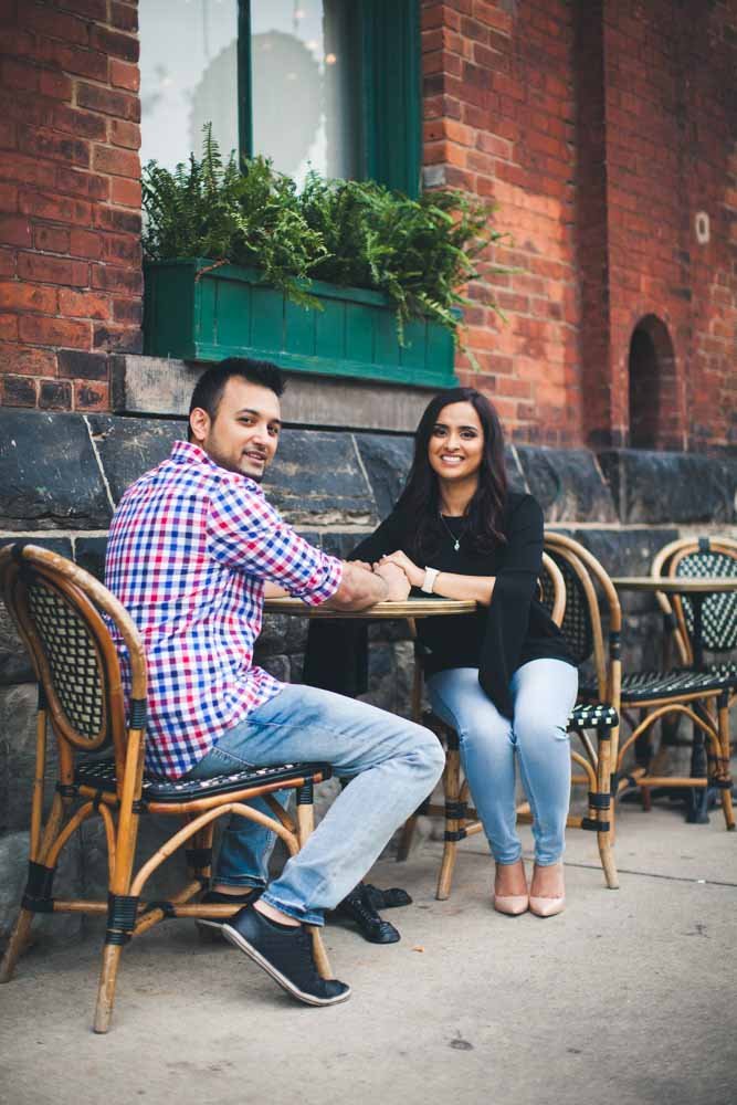 Toronto Engagement Photo Shoot Session Distillery District-04.jpg