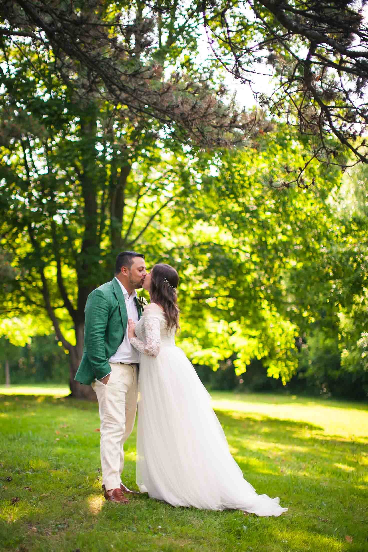 Fred Armstrong Parkette Wedding Photography Vaughan Ontario--3-2.jpg