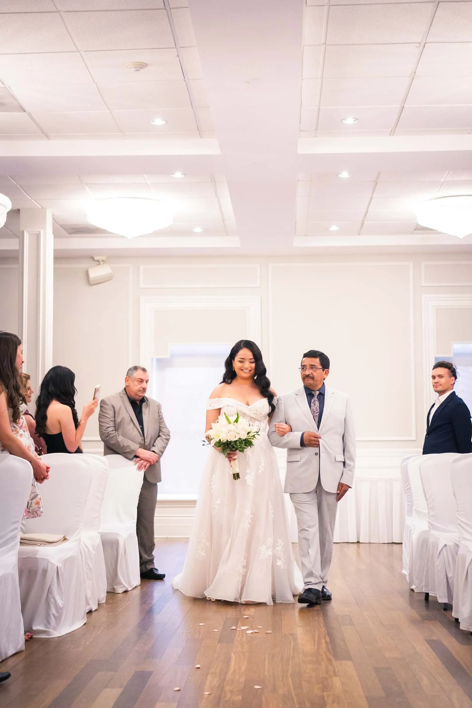 Elegant Wedding at The London Club Limited | Rami & Anna’s London Ontario Celebration--117.jpg