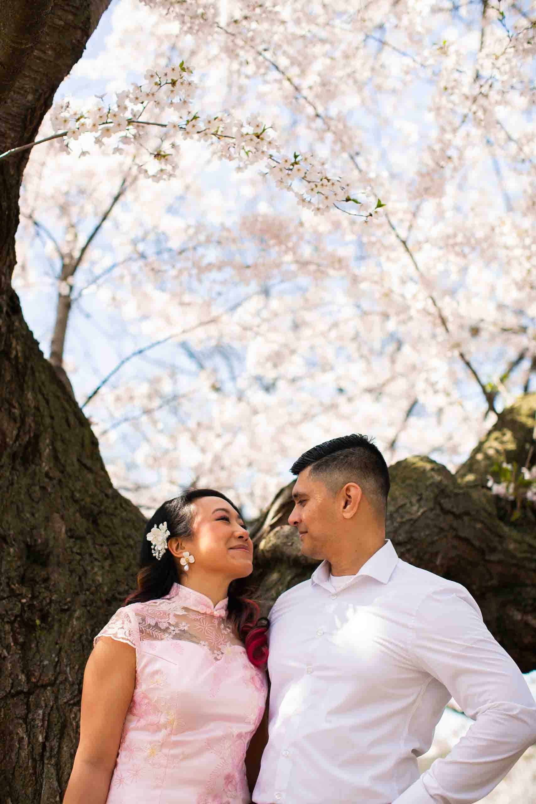 Outdoor engagement photography in Toronto