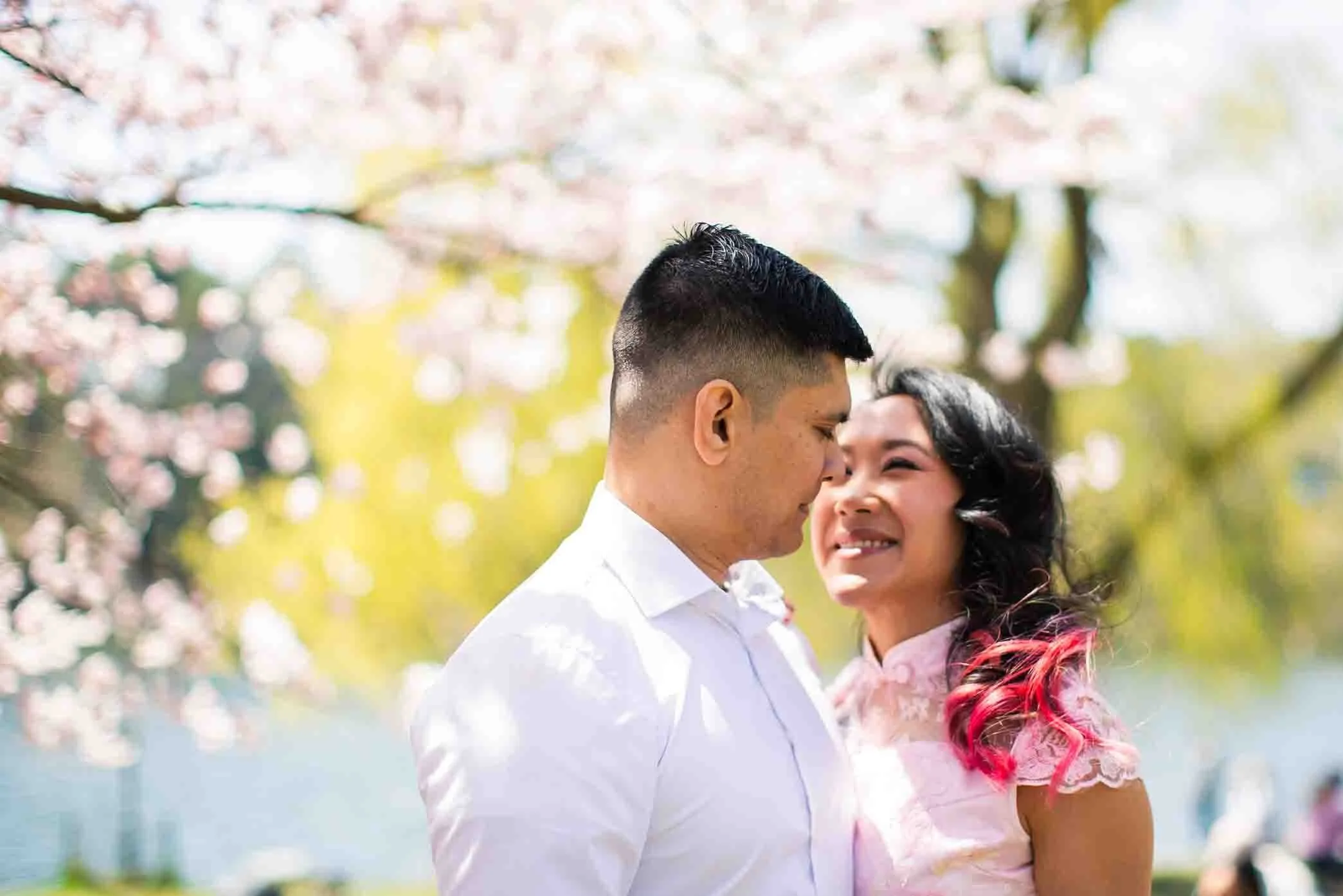 Outdoor engagement photography in Toronto