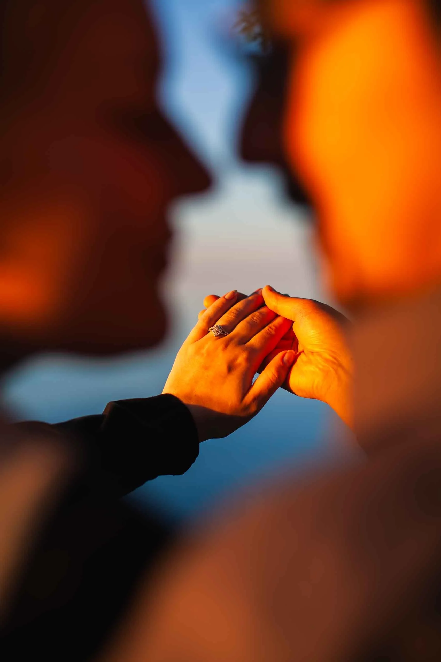 richards-memorial-park-sunrise-engagement-photoshoot-mississauga-candid-editorial.jpg100.jpg