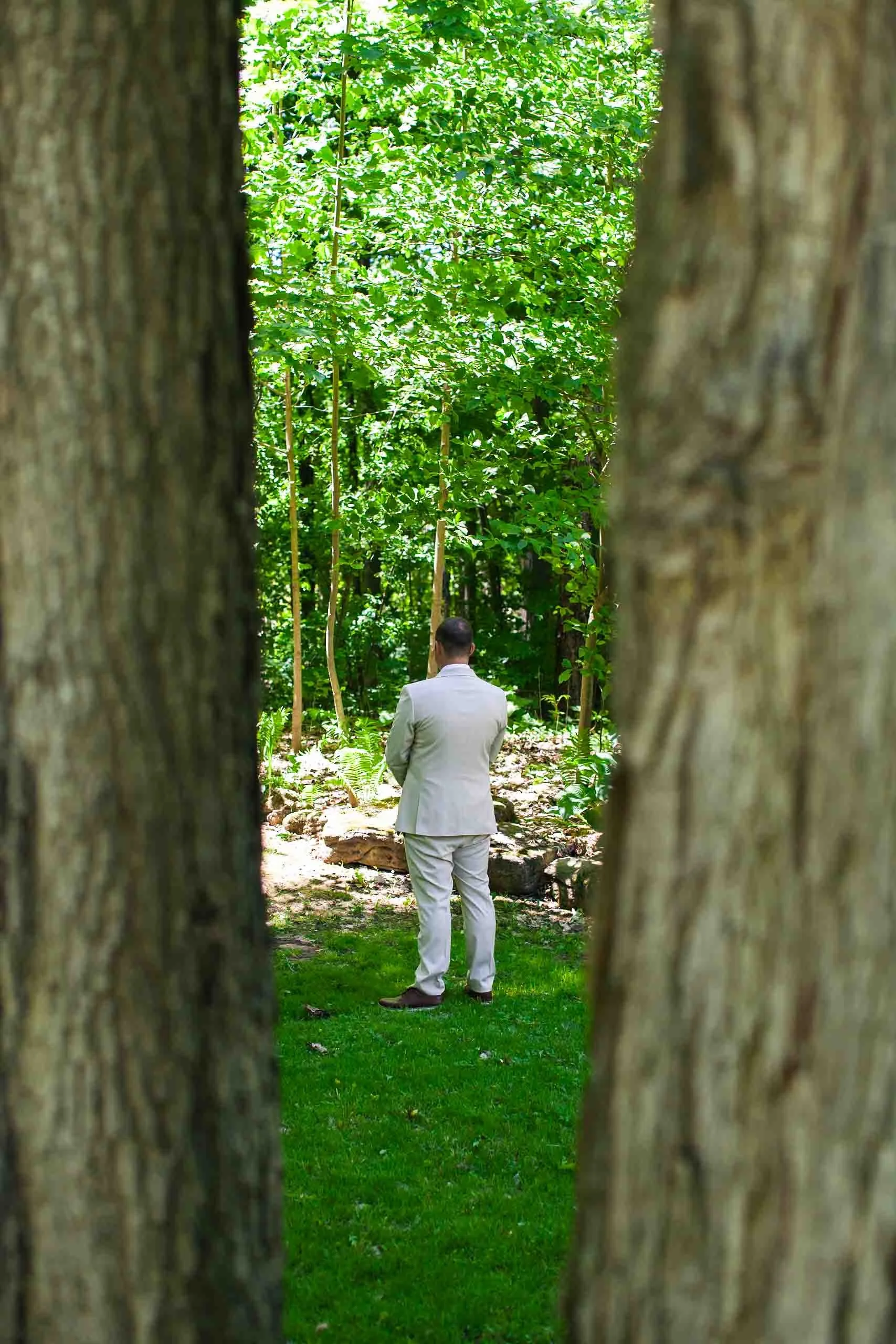 cambridge-ontario-garden-wedding-photography-couple-portraits-2.jpg