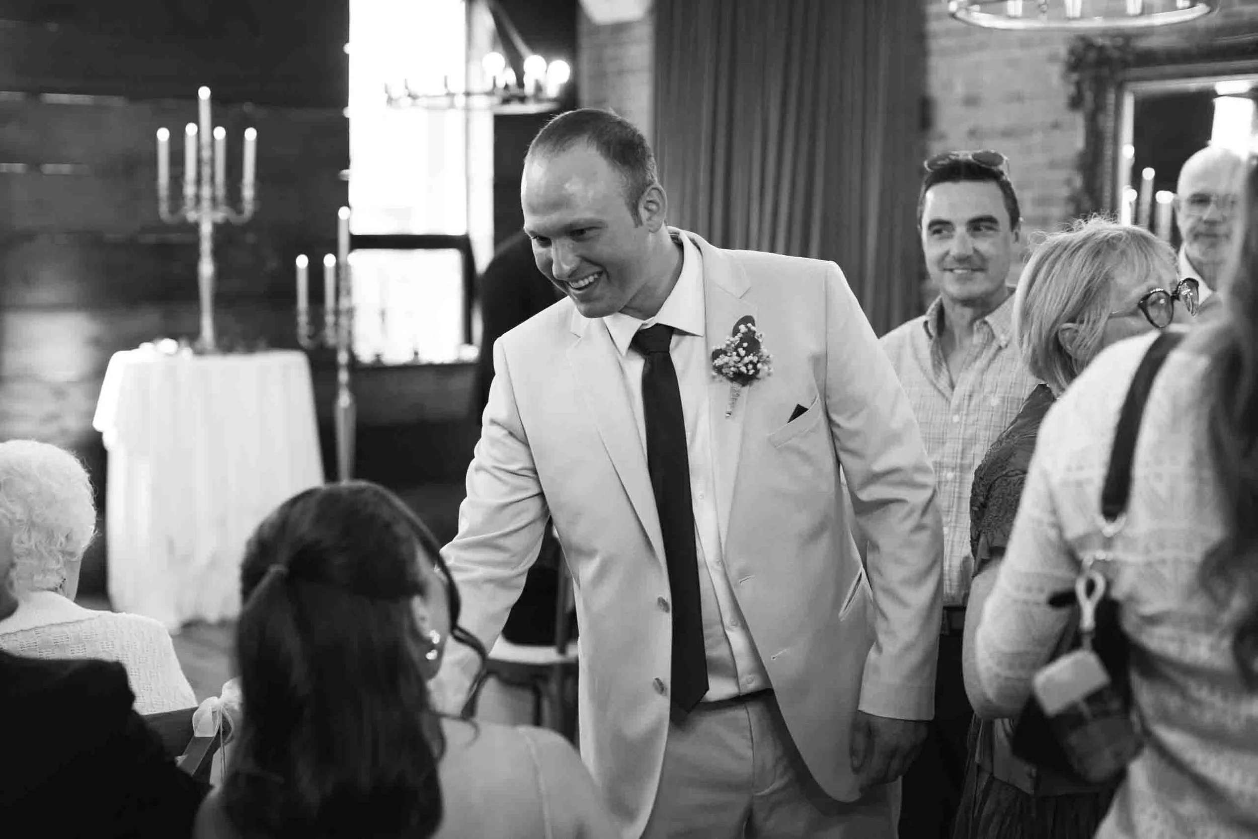 ce-soir-brasserie-bar-wedding-oakville-001.jpg-524.jpg