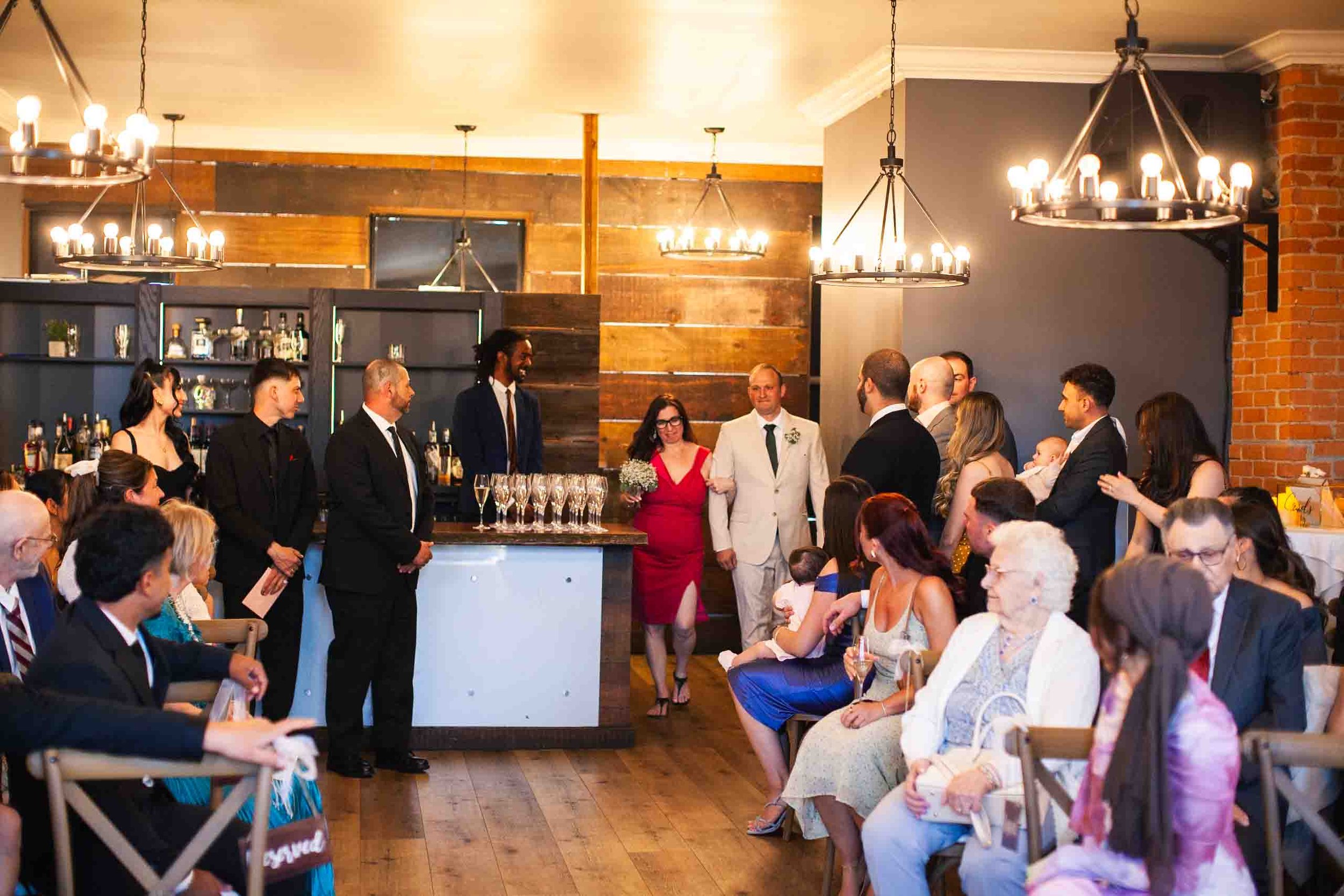 ce-soir-brasserie-bar-wedding-oakville-001.jpg-567.jpg