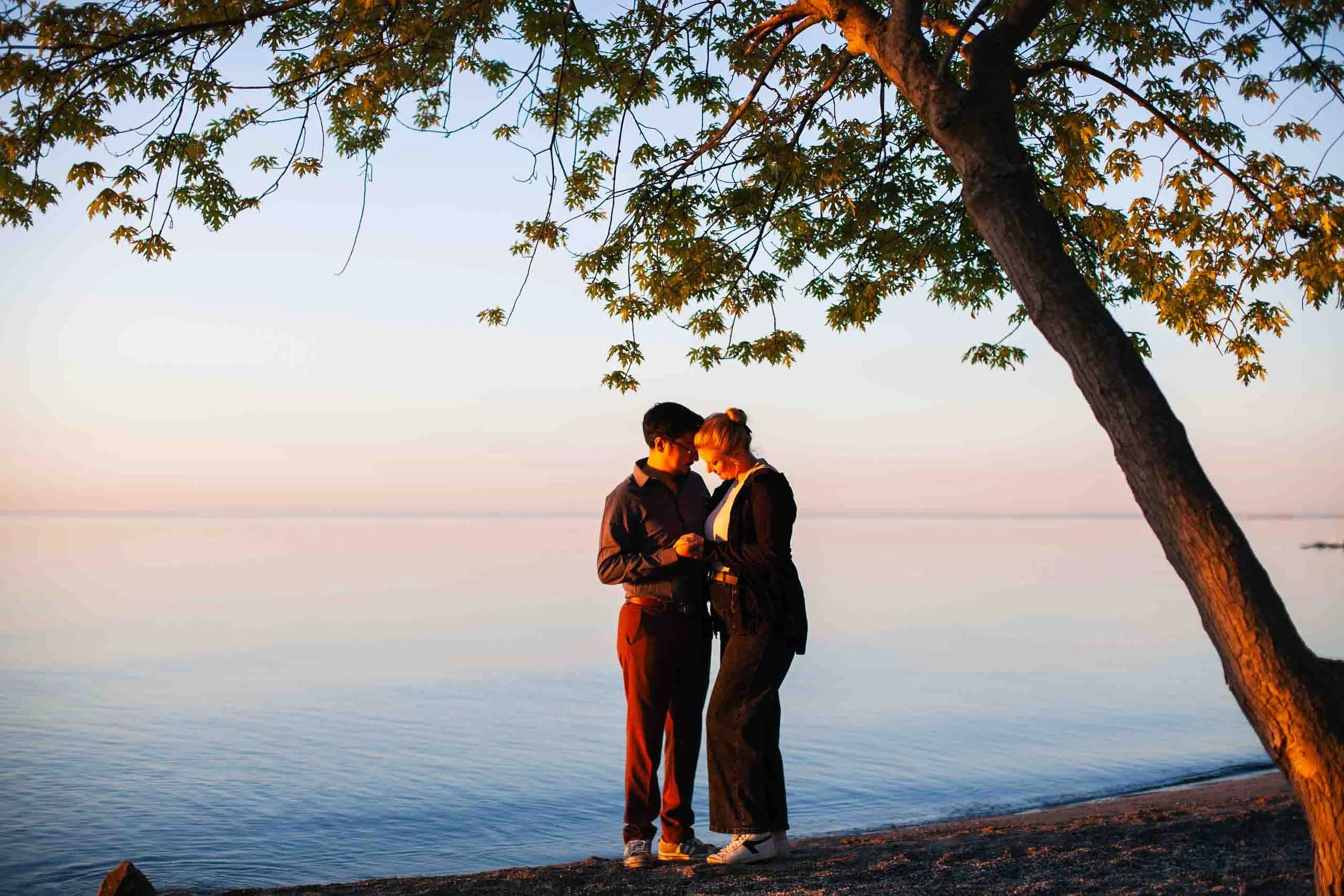 richards-memorial-park-sunrise-engagement-photoshoot-mississauga-candid-editorial.jpg-77.jpg