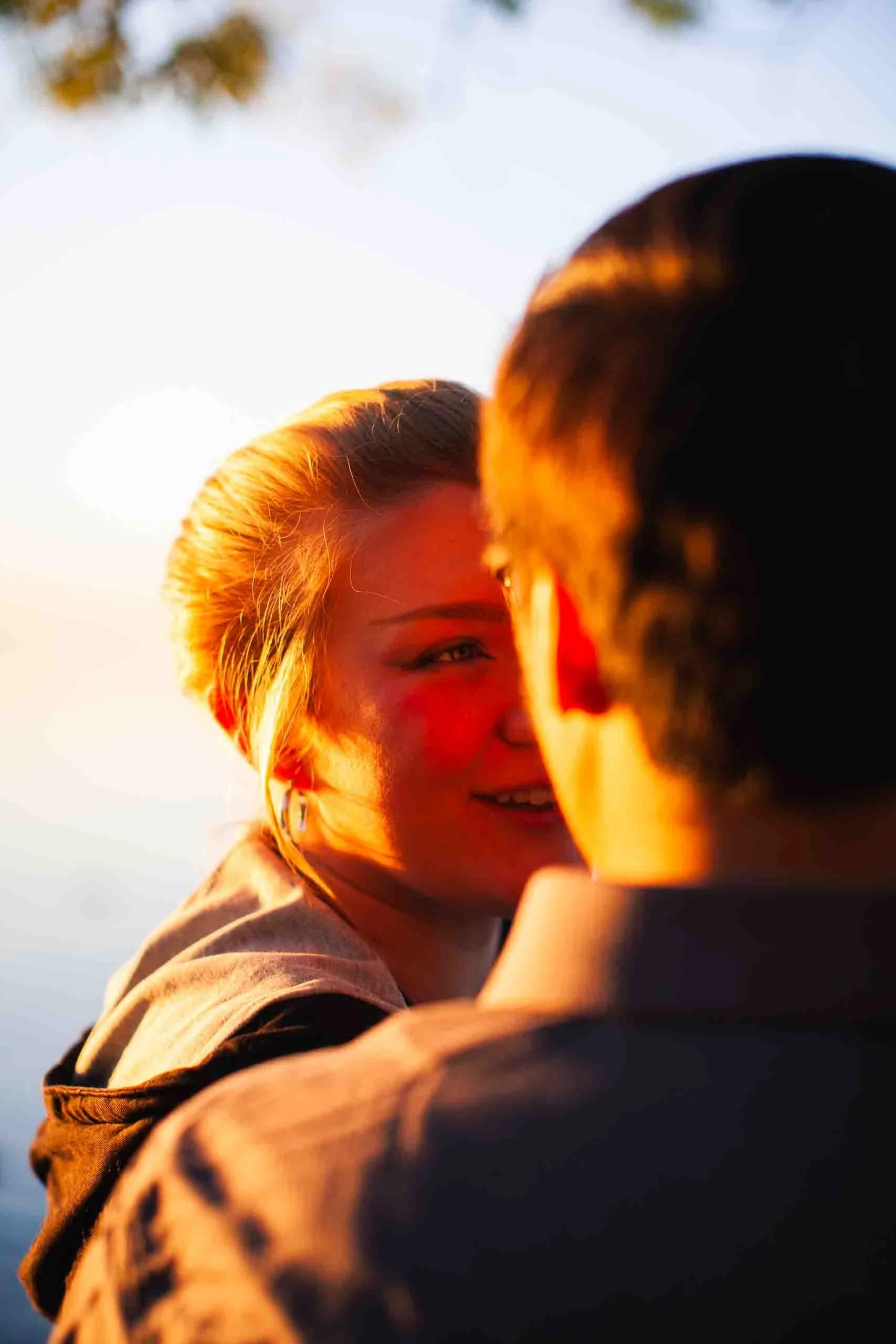 richards-memorial-park-sunrise-engagement-photoshoot-mississauga-candid-editorial.jpg-110.jpg