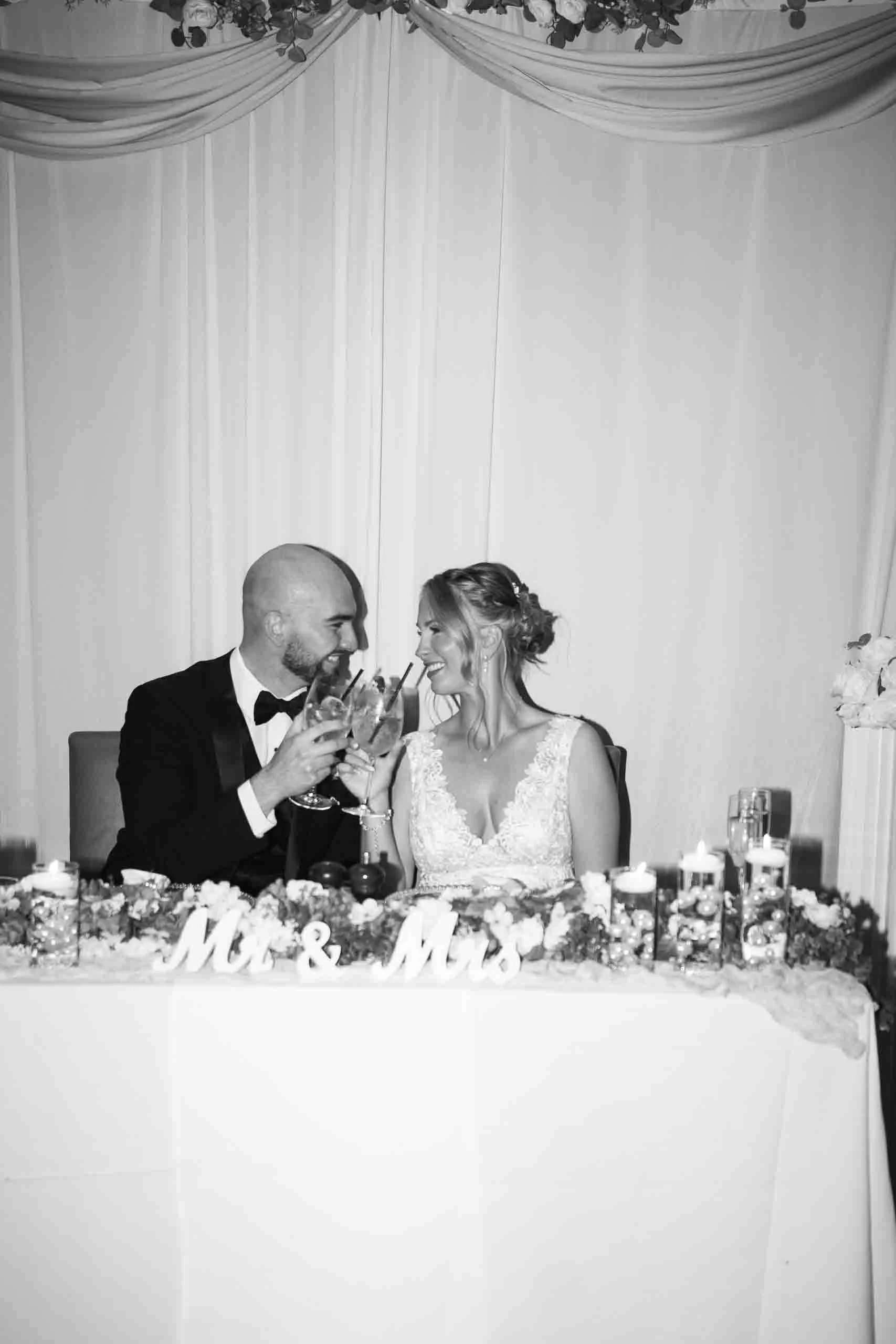 charcoal-steak-house-wedding-kitchener-001.jpg-314.jpg