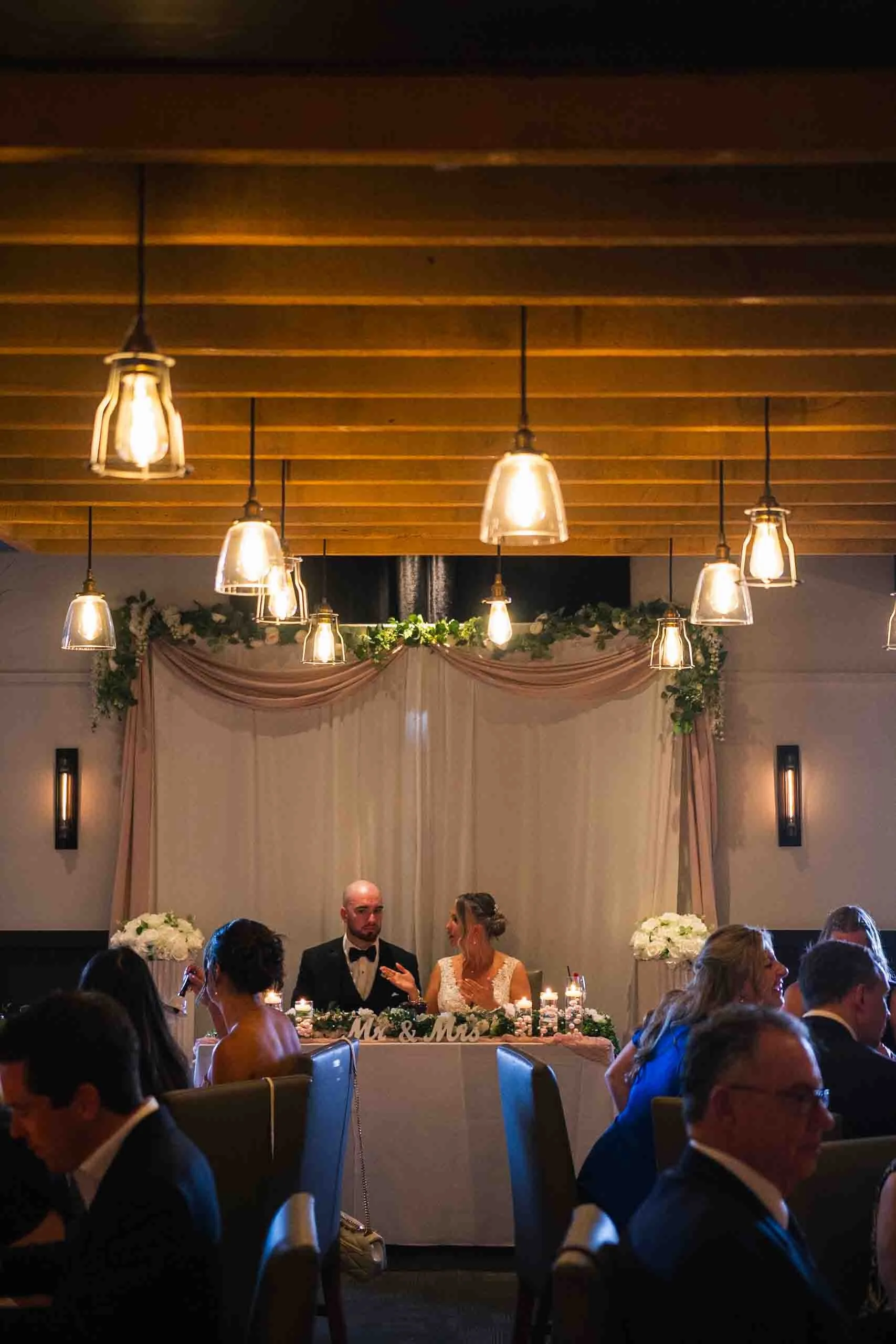 charcoal-steak-house-wedding-kitchener-001.jpg-332.jpg
