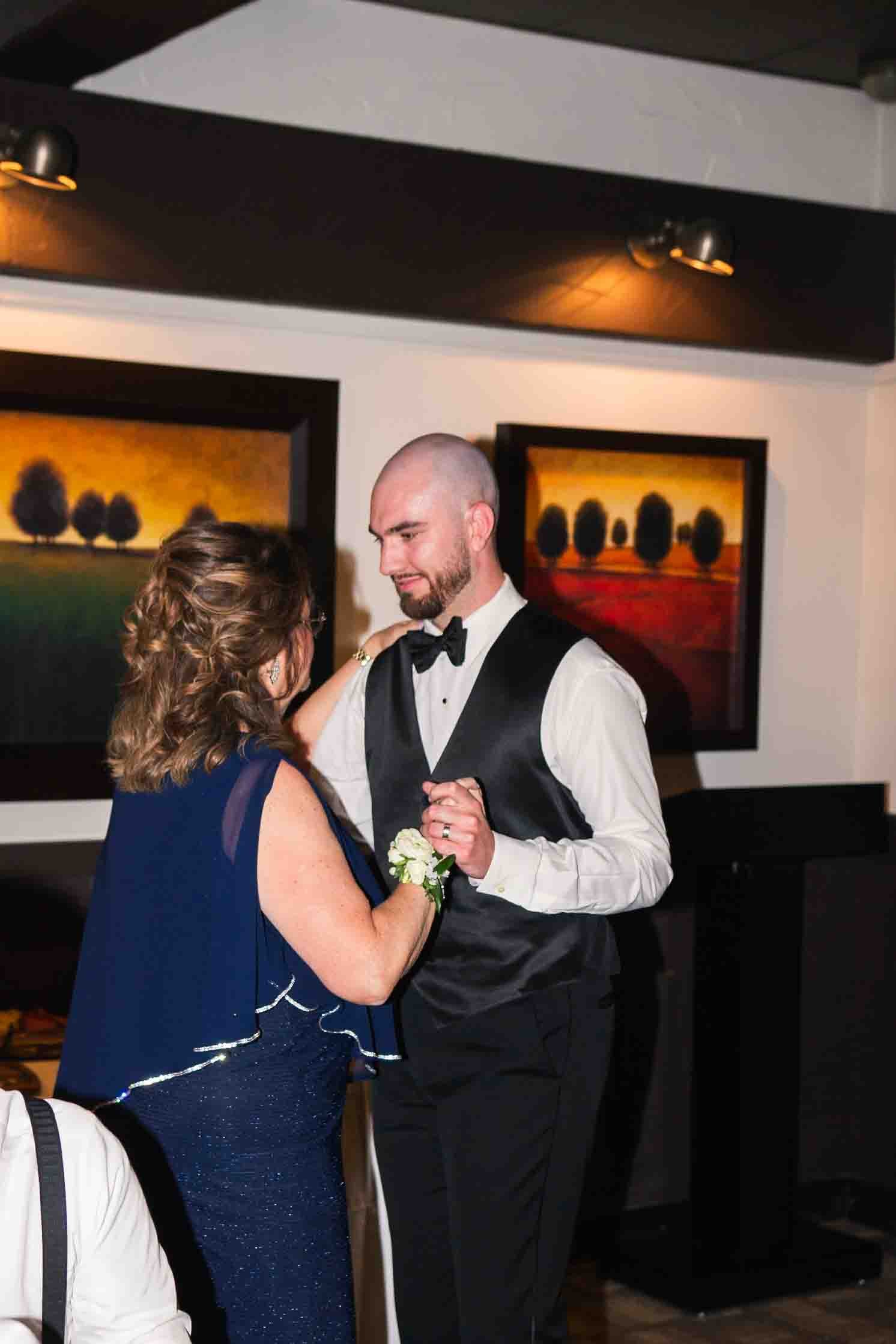charcoal-steak-house-wedding-kitchener-001.jpg-431.jpg