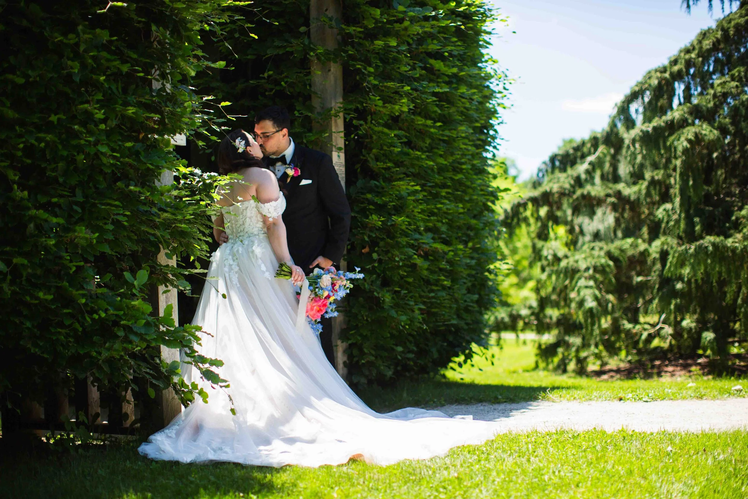 Pre-Wedding Photography at the University of Guelph Arboretum