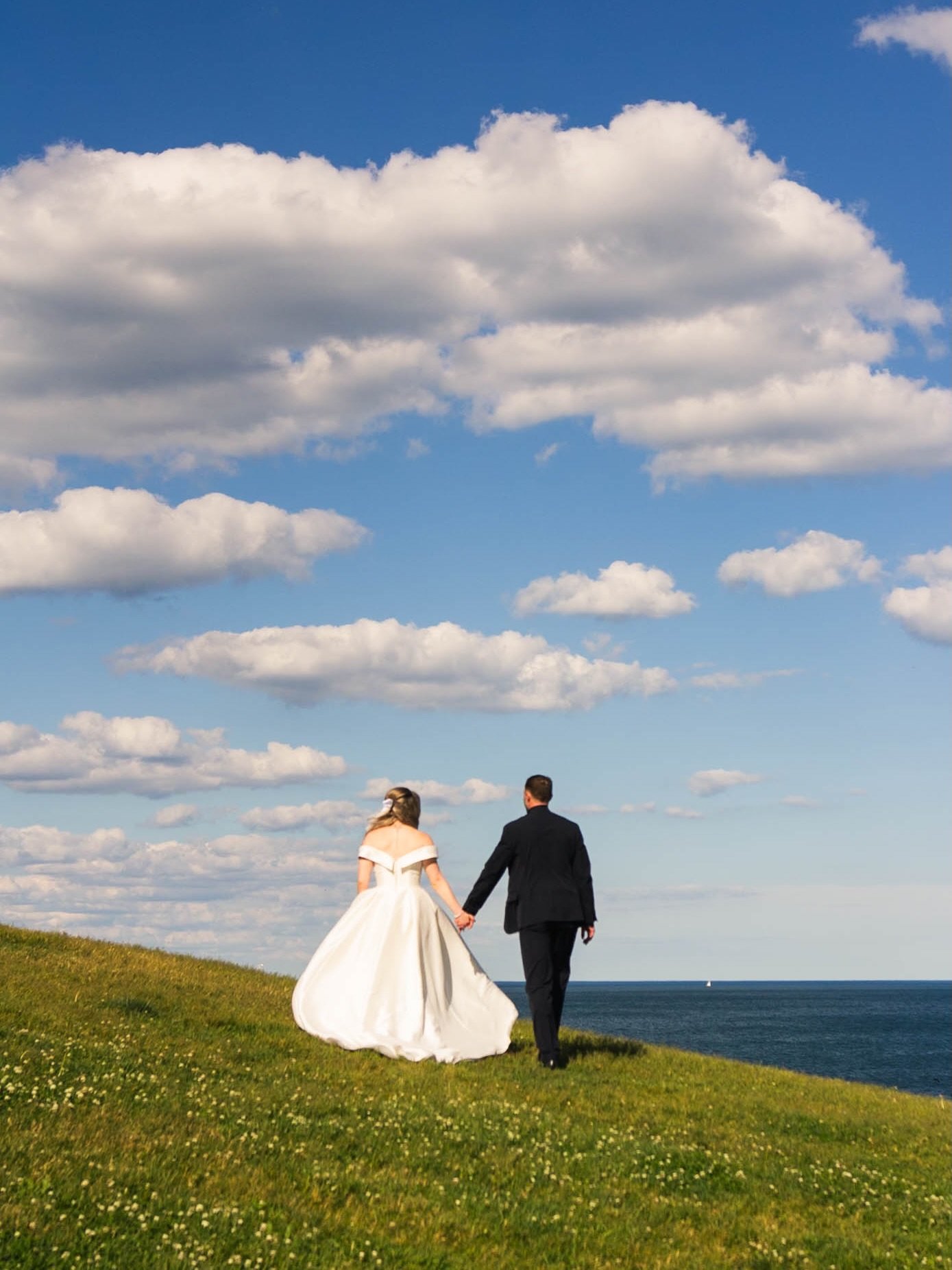 One of my favourite wedding photoshoot locations in Toronto. 

This is the R.C. Harris Water Treatment Plant. You also don&rsquo;t need a permit to shoot here.

#weddingphotography #toronto