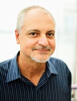 Manny Vellon.jpg
