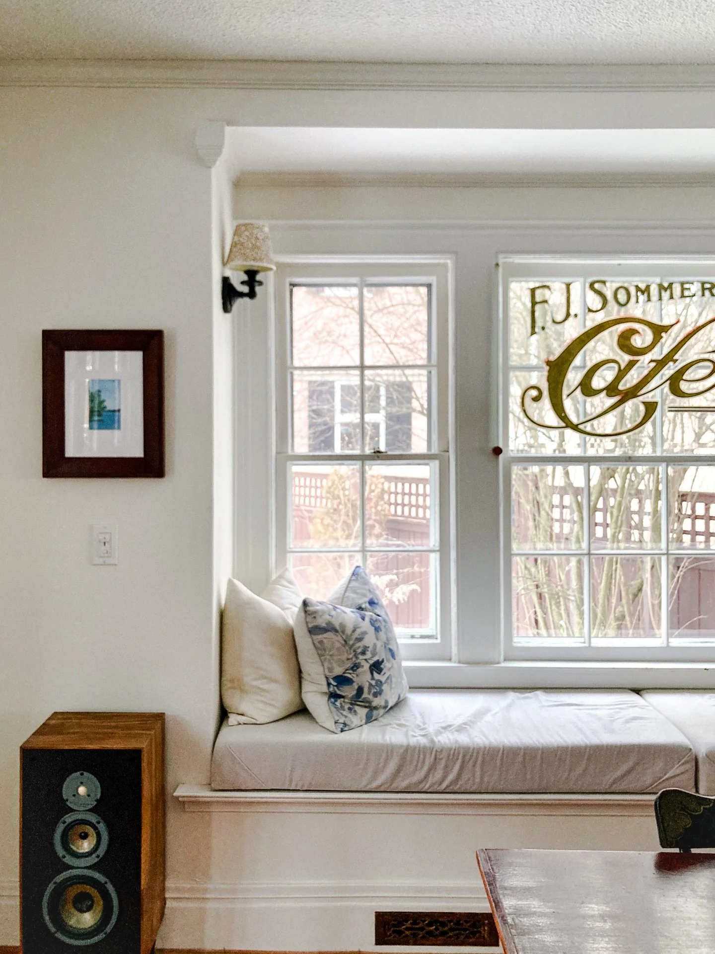 &ldquo;March is full of surprises and discovery, curiosity and boldness. It&rsquo;s daring and brave, but also kind and gentle. And maybe that&rsquo;s what we need right now, in this in-between moment&mdash;permission to be both.

To return to someth