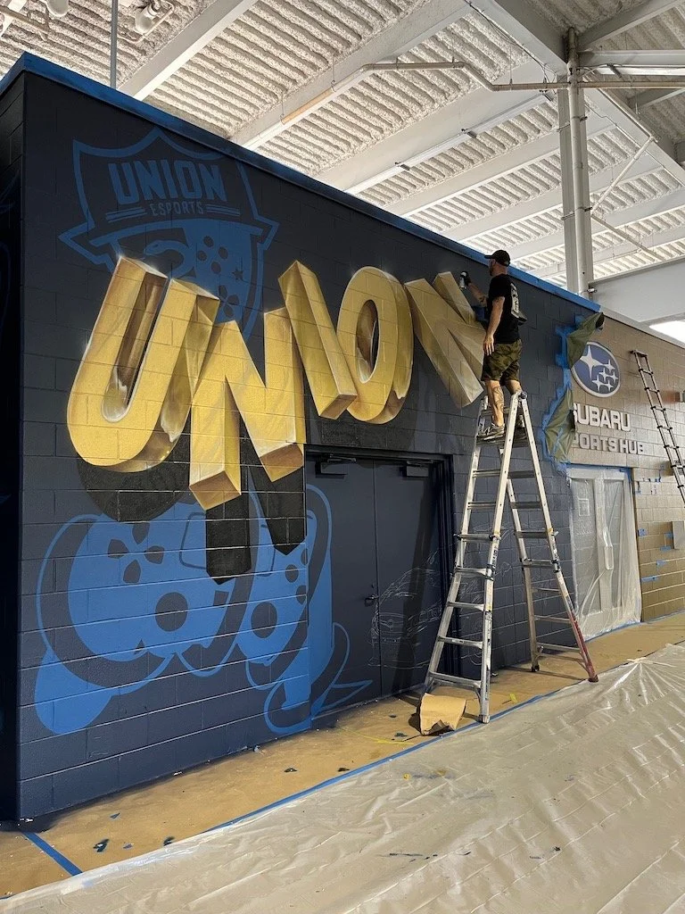 GLOSSBLACK- Union.jpeg