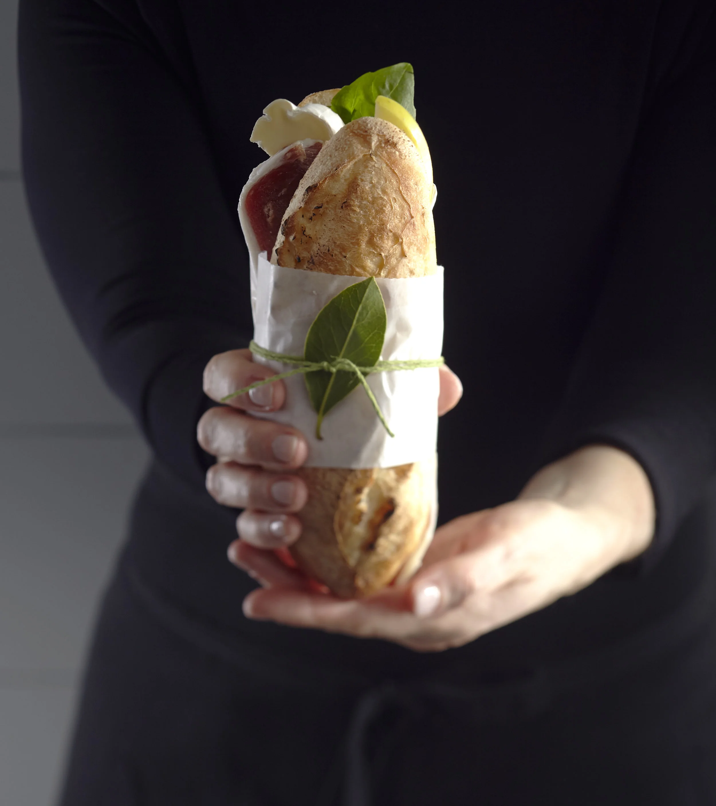 7042485_Chef’s LineNON GMO DEMI BAGUETTE ROLL-V4 copy.jpg