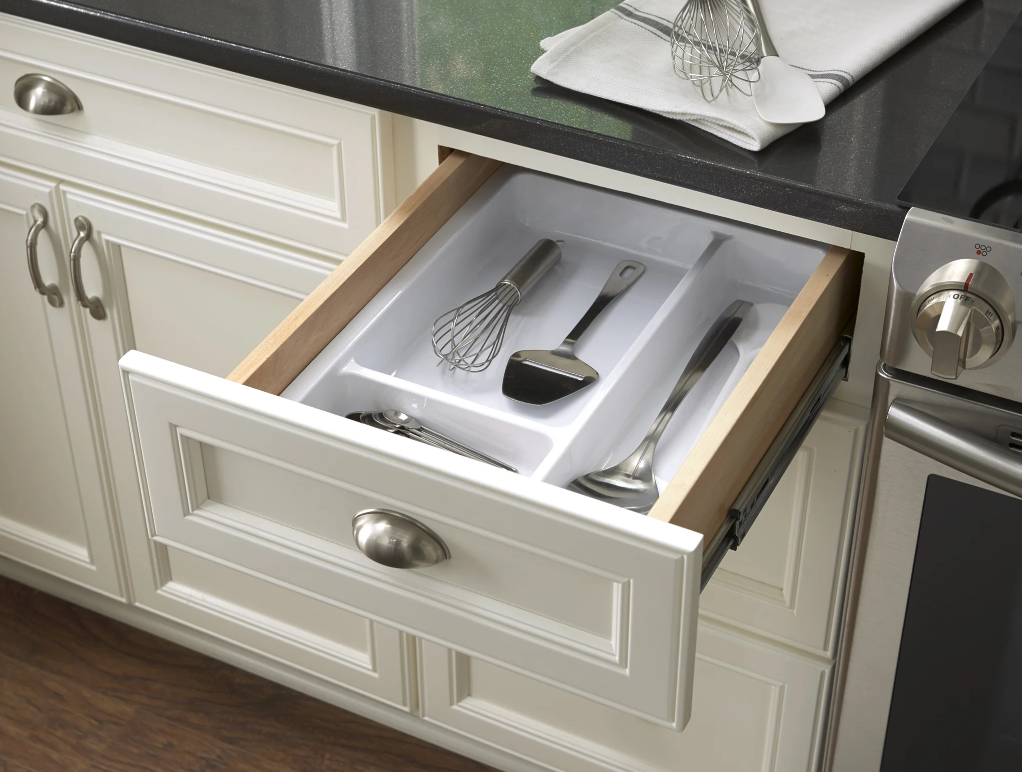HeirloomnKitchen-UtilityTray-FINAL copy.jpg