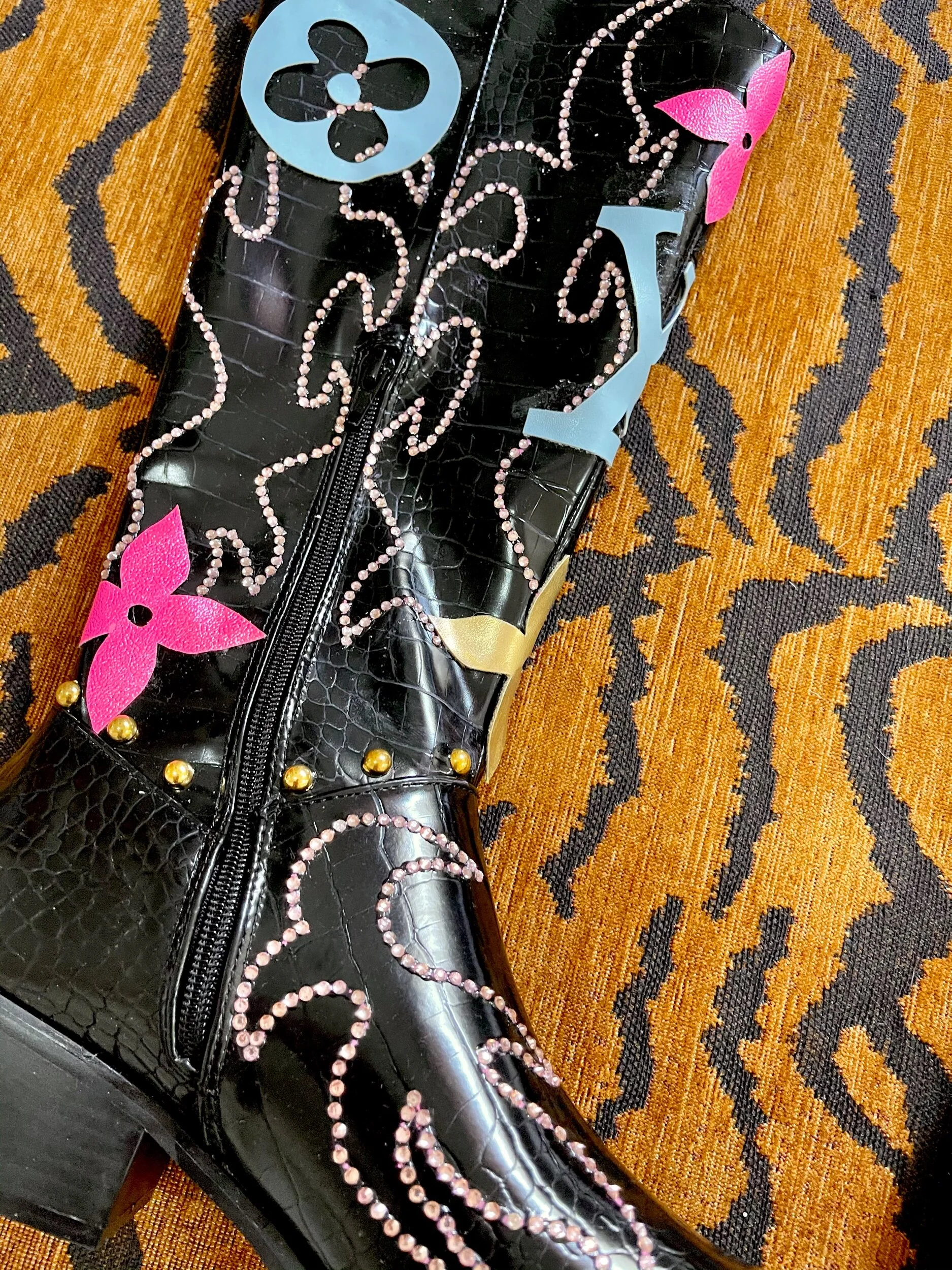 717FD35D-DAC5-4377-8135-AD82FC811BC3