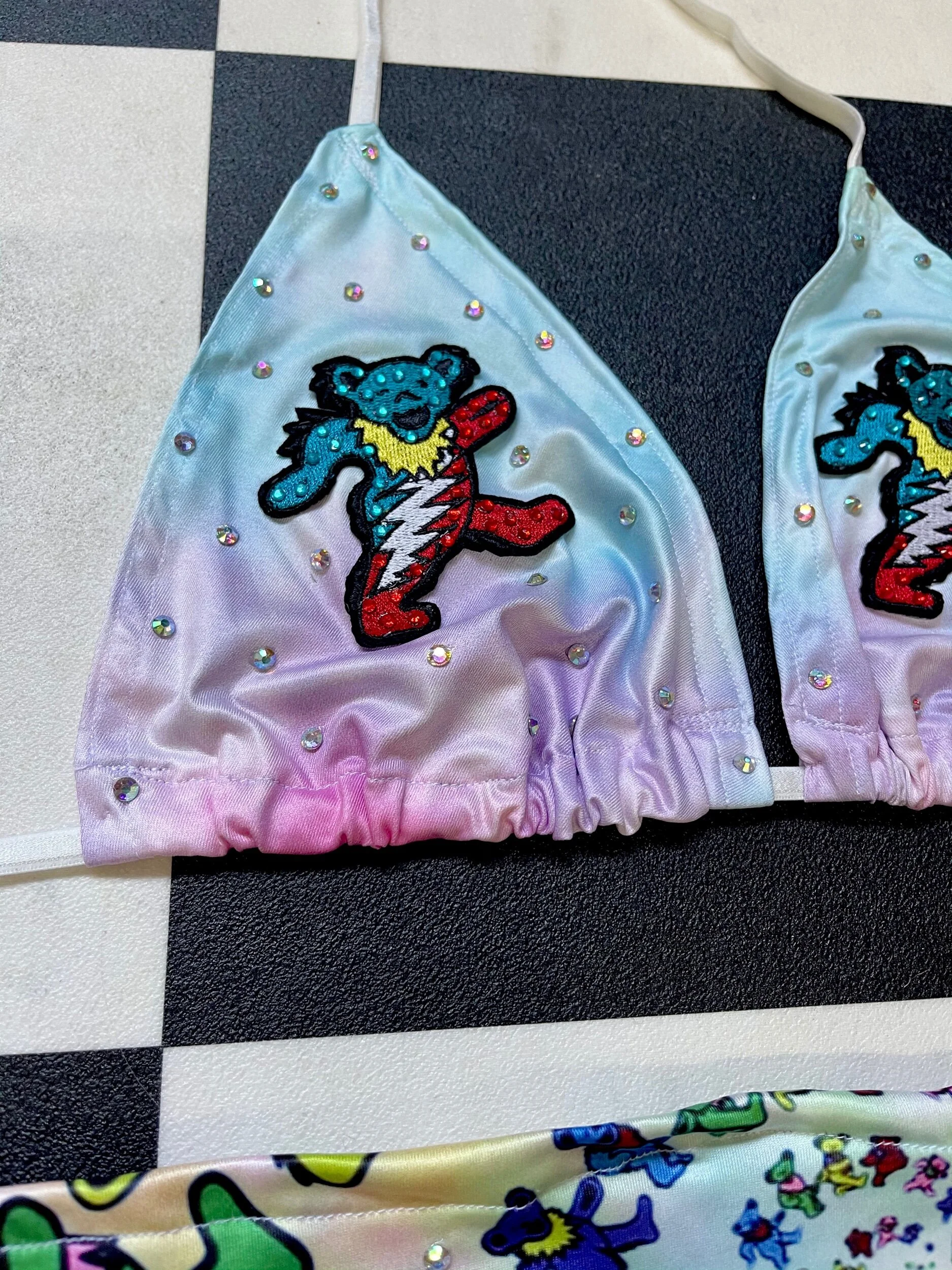 18BDCA0F-608A-4067-857C-259E97BE0954