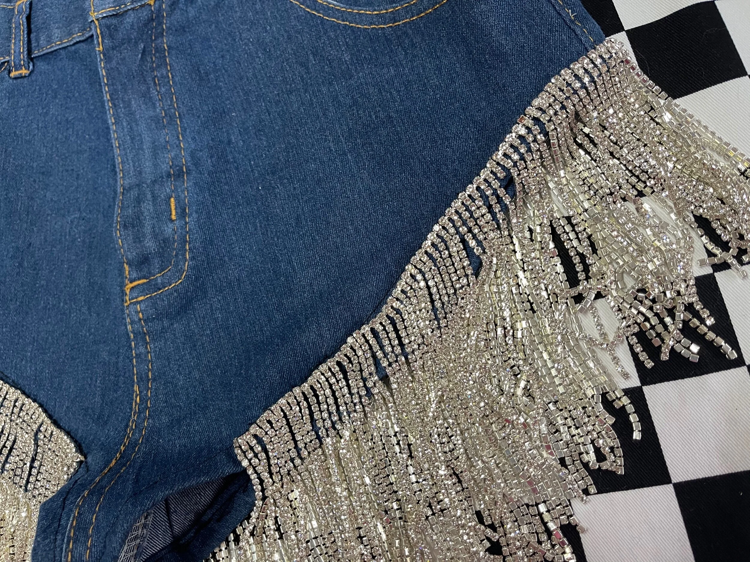 8798AAED-A396-49CD-B12D-A8BF83839CF5