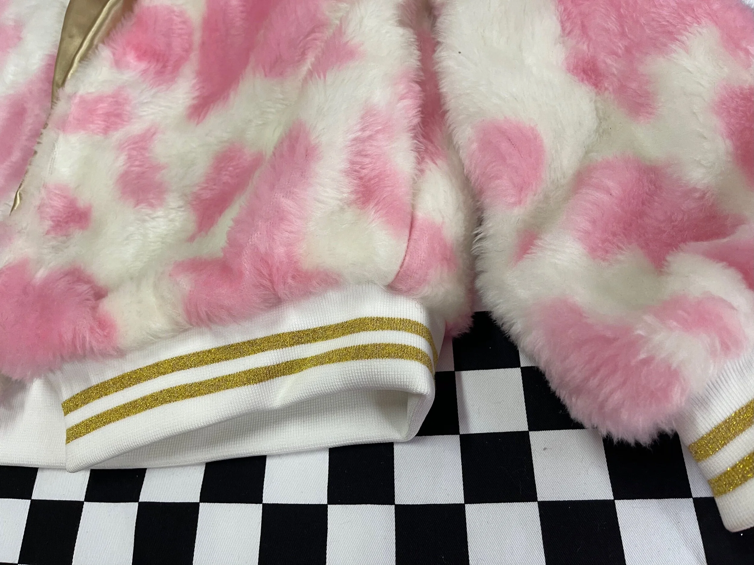 0D3D8A54-8094-4D5A-9CF3-1F2EED77AD92