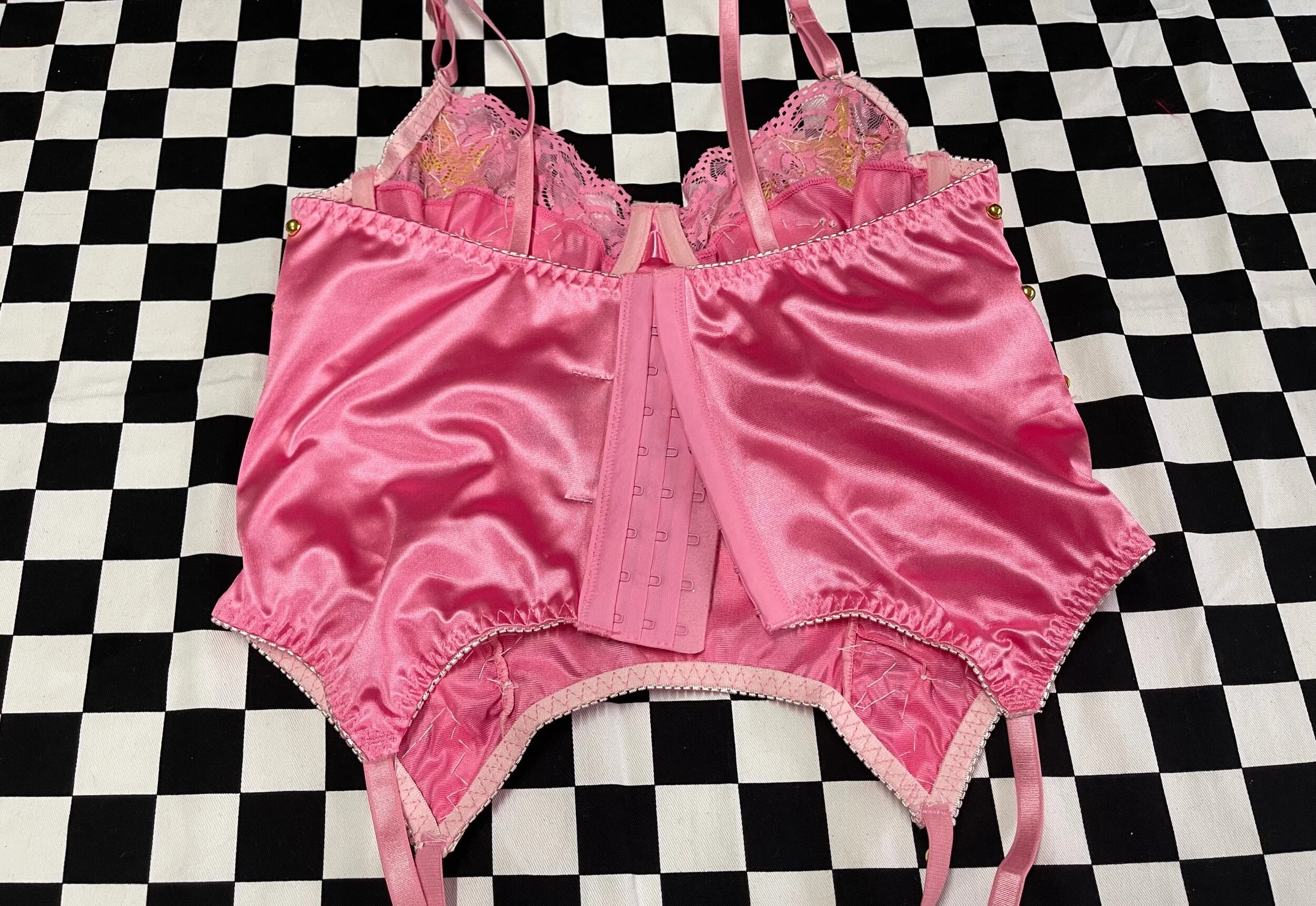 D4069867-9BF7-4BC7-BF78-98261AC9B28D