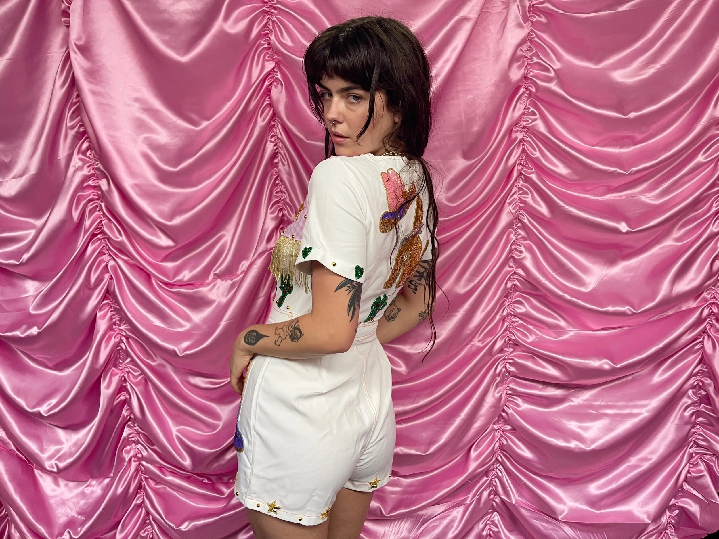 FB7144AF-7501-48F7-82DD-A933EE1007E2