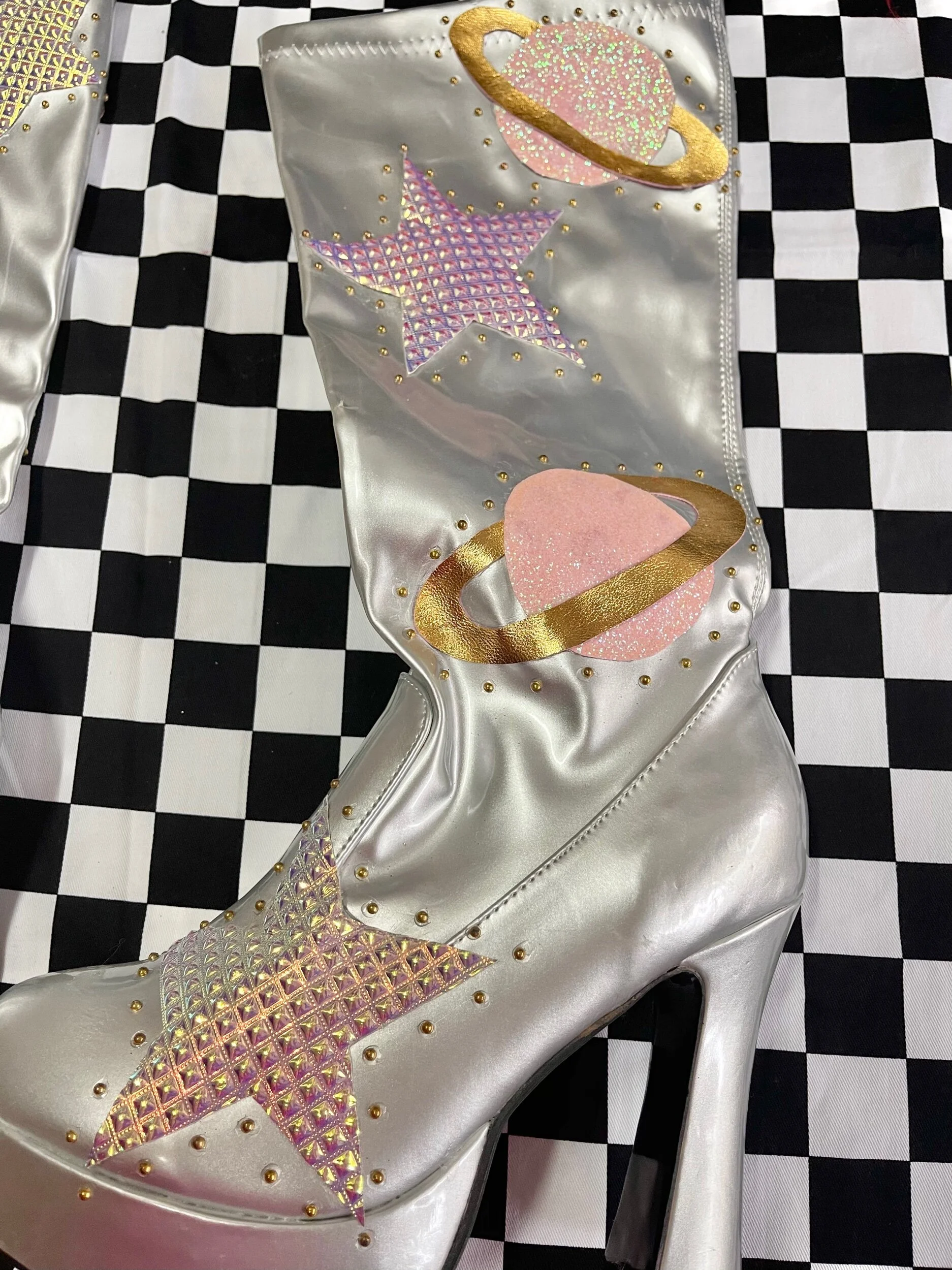 63C405A0-D814-4AF3-996F-C94C663085F2