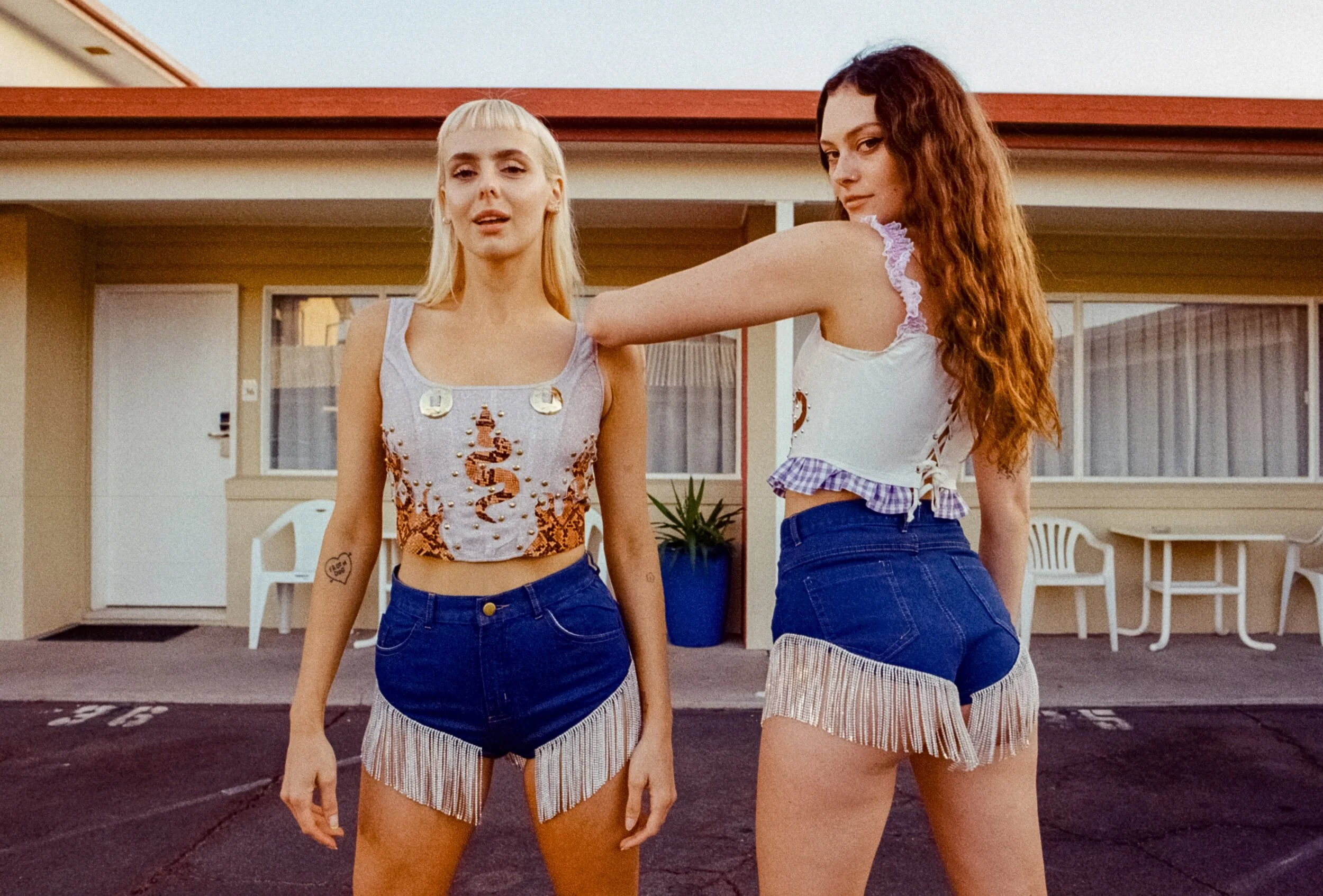 DA26A388-3BEF-4DE3-9813-A45FC8A4F87E