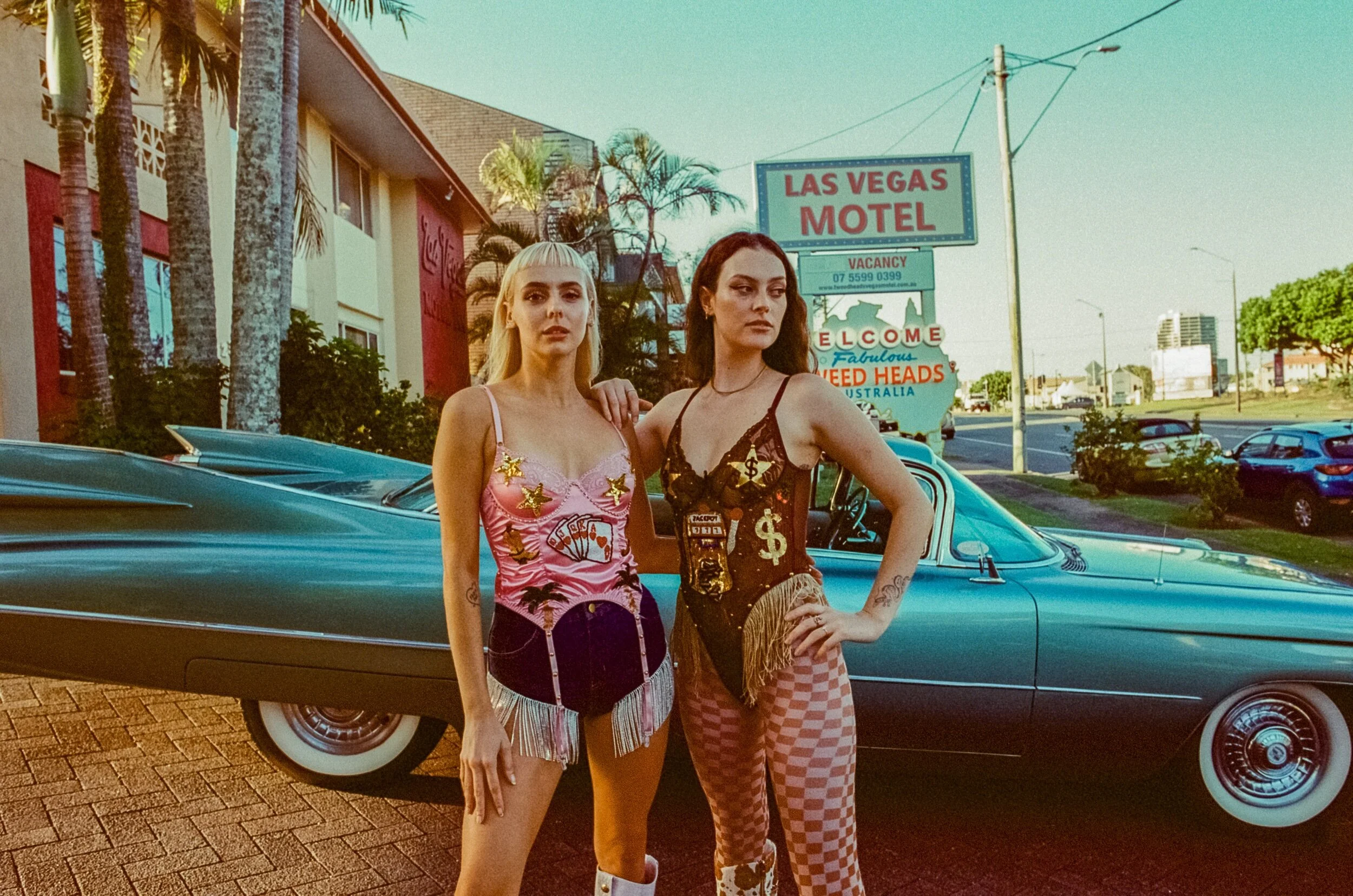 D4E97234-A901-4B65-825A-6C9E3193279A