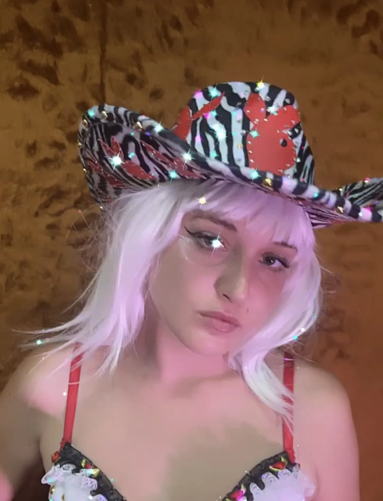 AA43A93F-CC8A-4B17-A445-E16DA4561F03