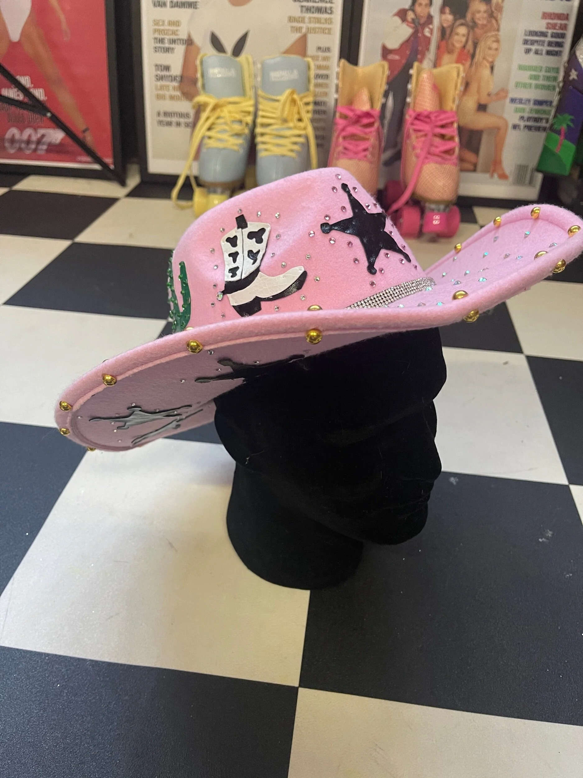 24D07336-1F13-4B0A-8F84-EAF3984A3266