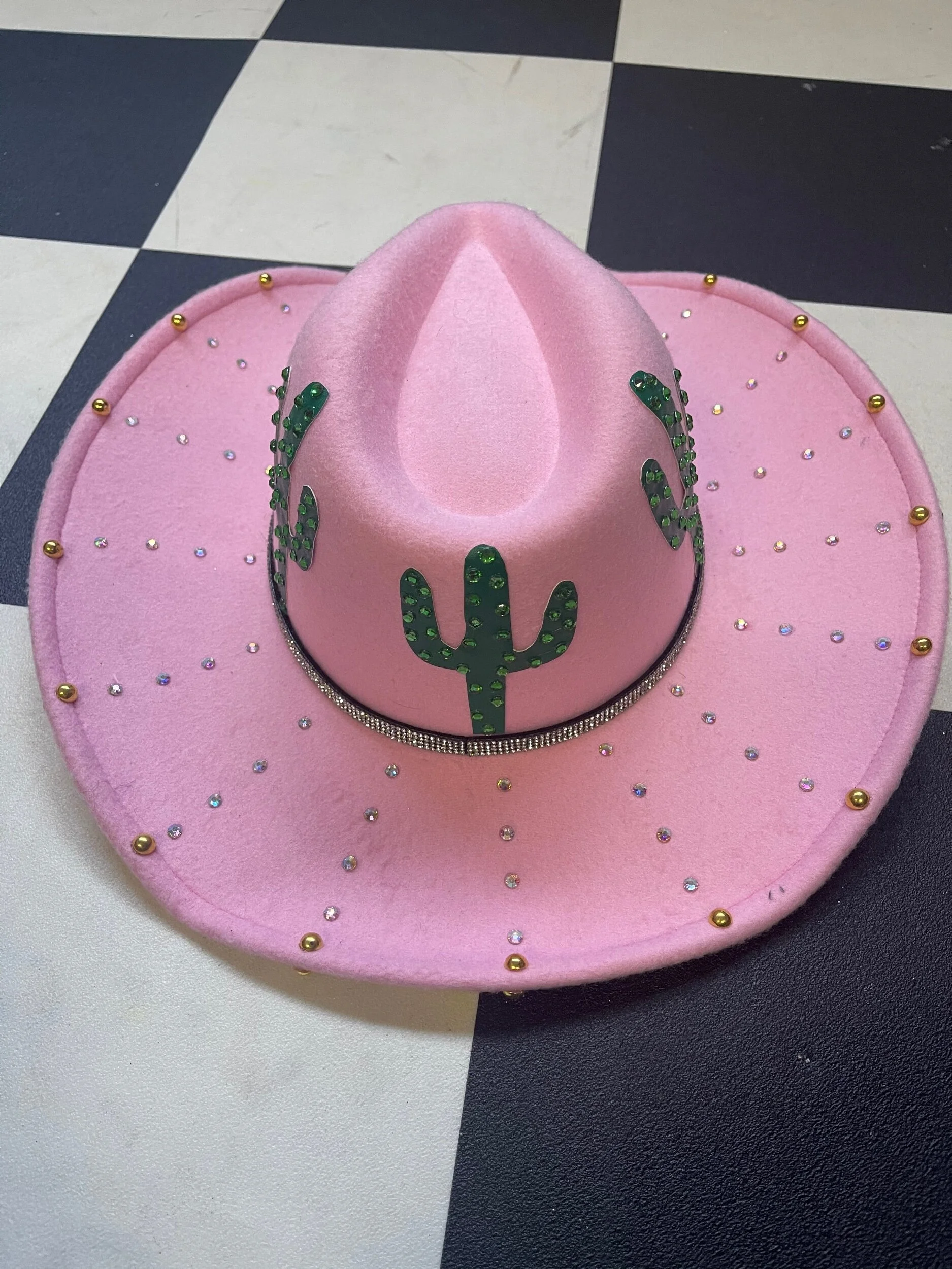 8A2790BA-38A4-49F8-8738-B824738B764A