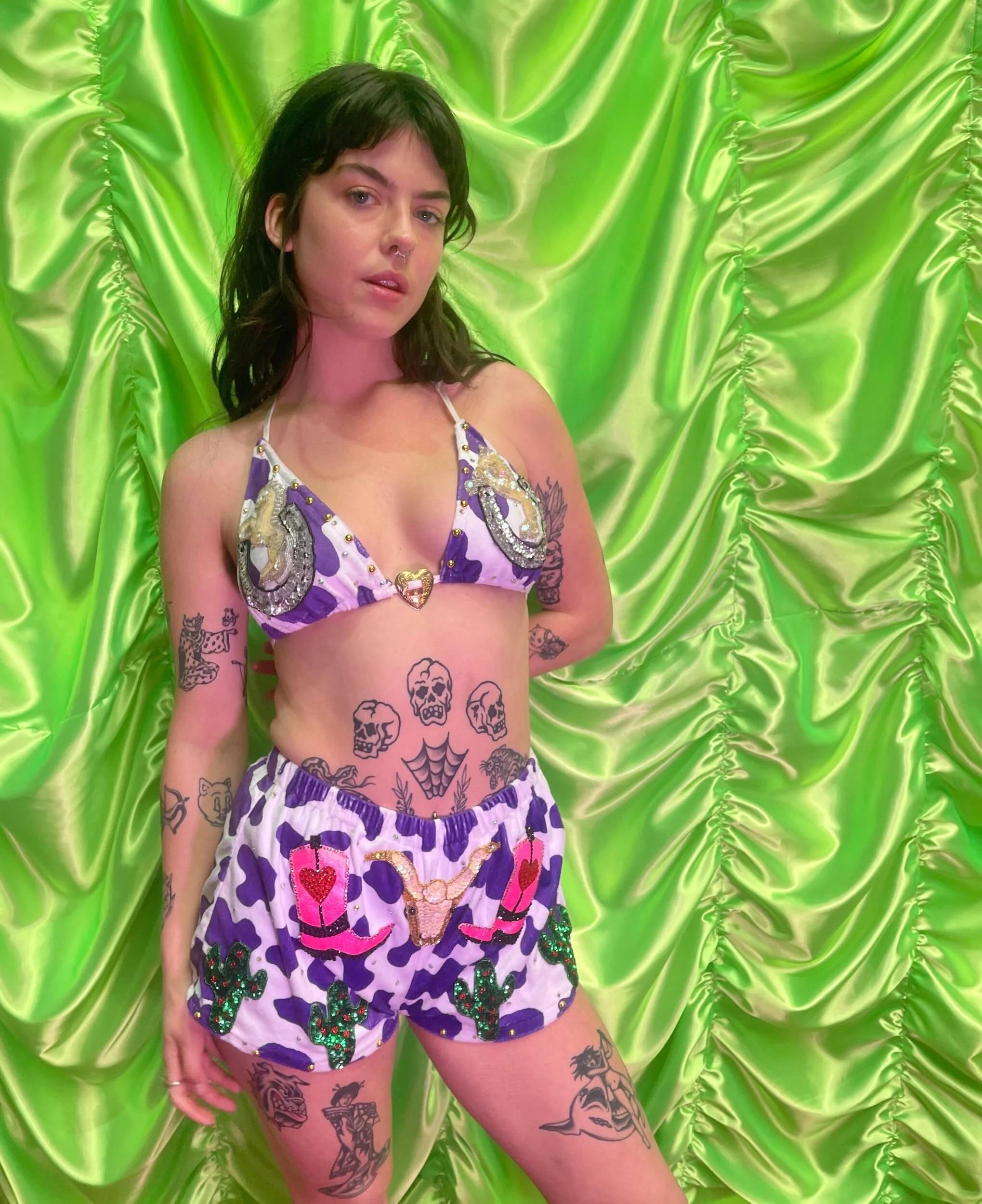 8D73FF08-6CD0-468B-B9A4-6DCCEBEF76BE