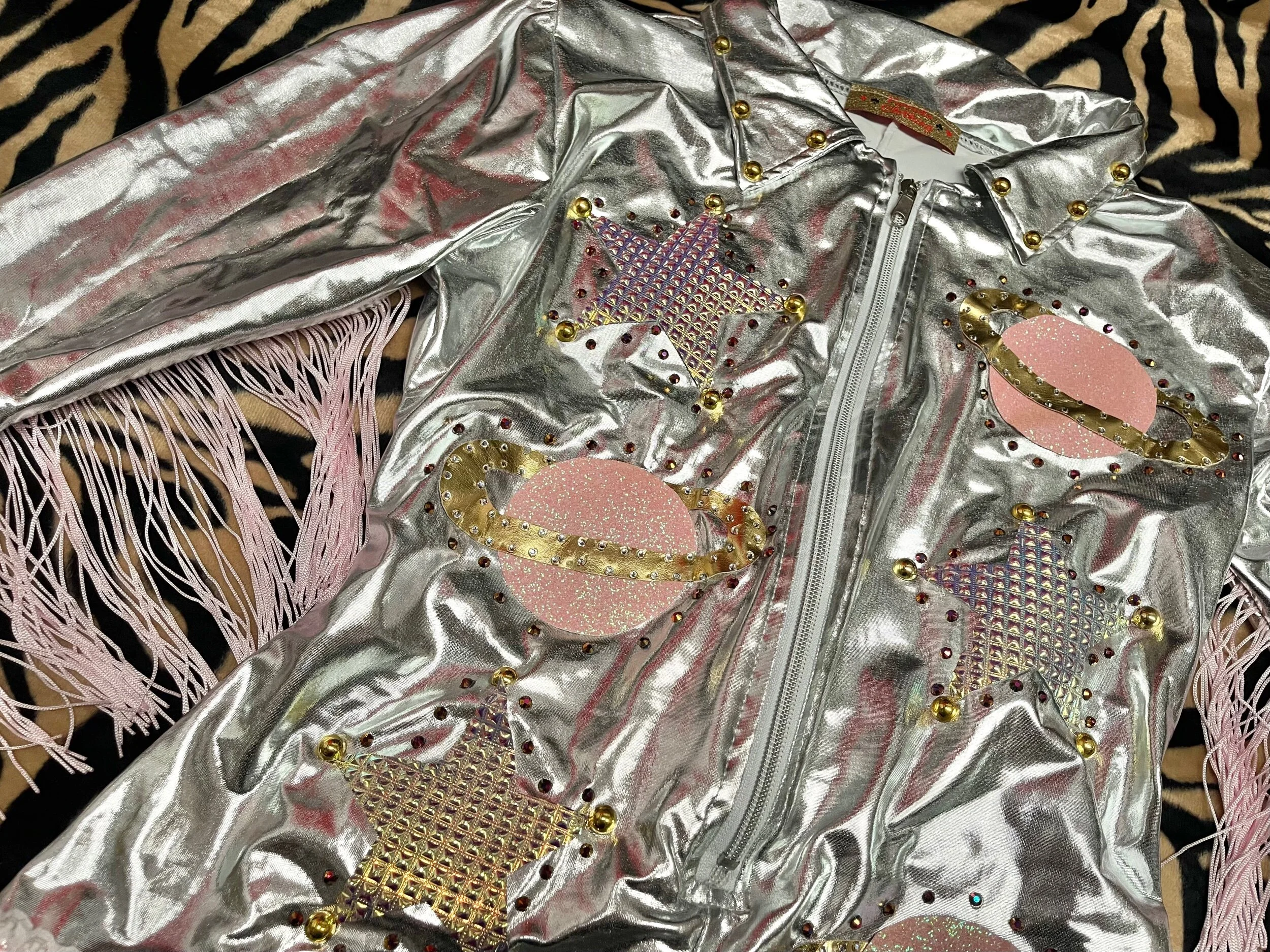 C62F1D85-A017-49DD-9E64-AAF2F73A0DC9