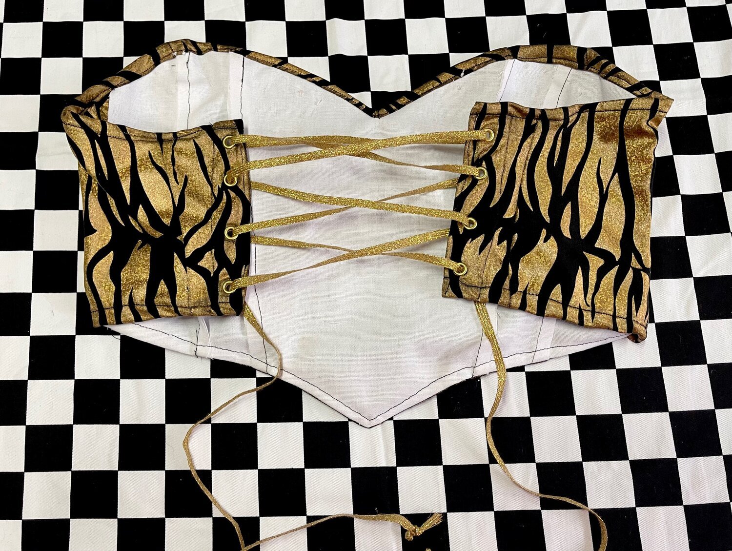 0D739CCA-1CAC-491A-BB28-D760D297E9AB