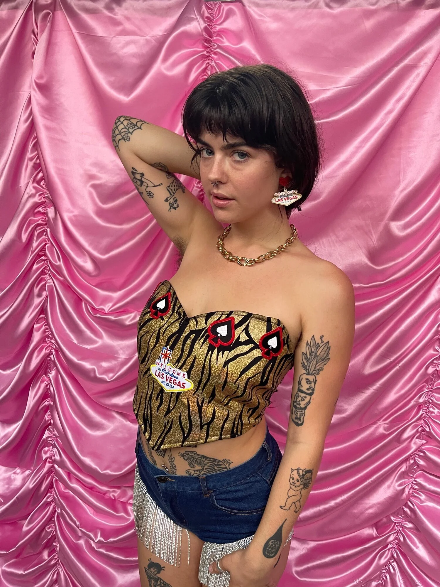 85843178-B2CC-49F4-A981-42B440CEB1F3