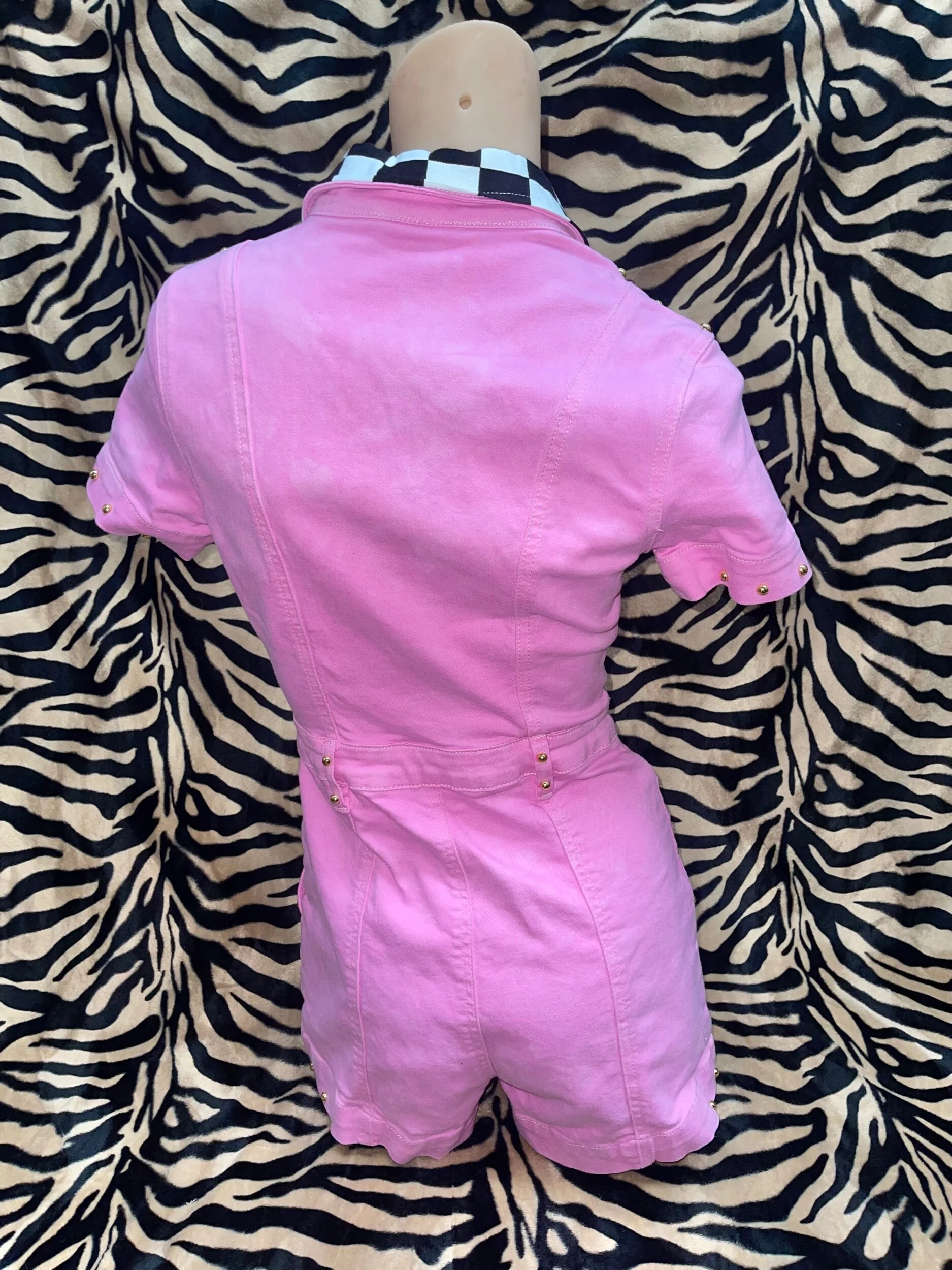 2F5FC818-C780-4BC8-8061-A81BC62189B0