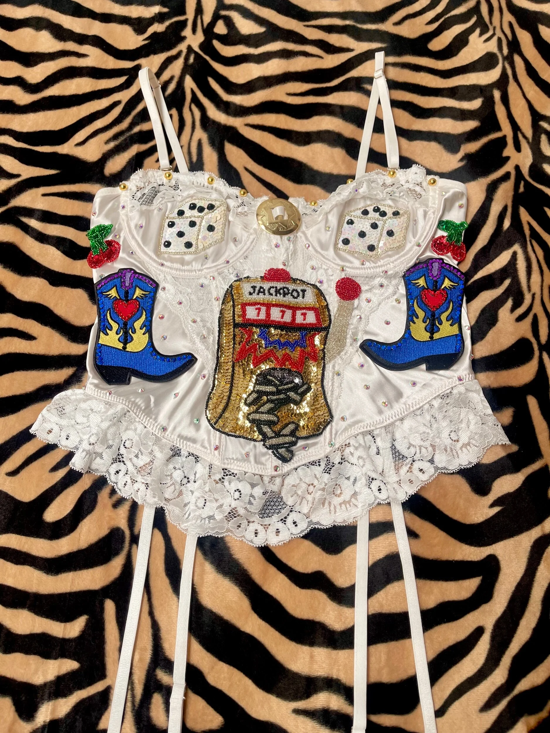 B2E4C274-674D-44E8-BC23-2FE3C284280C