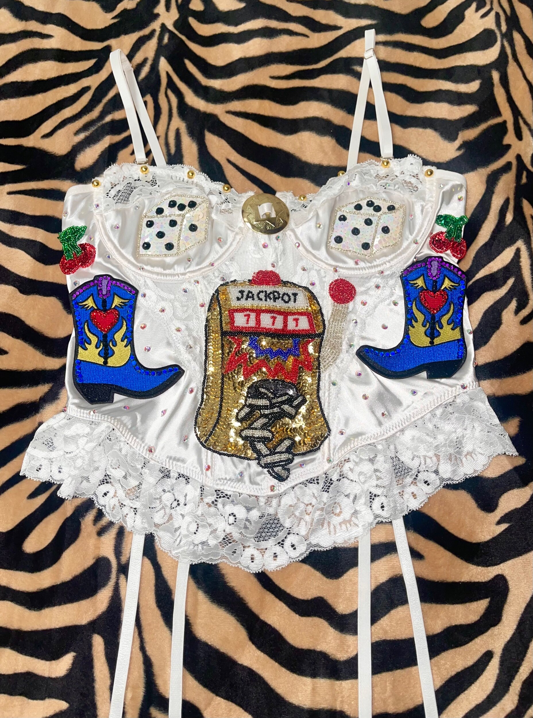 8C6EDD94-0D45-4975-916E-4E335E56F051