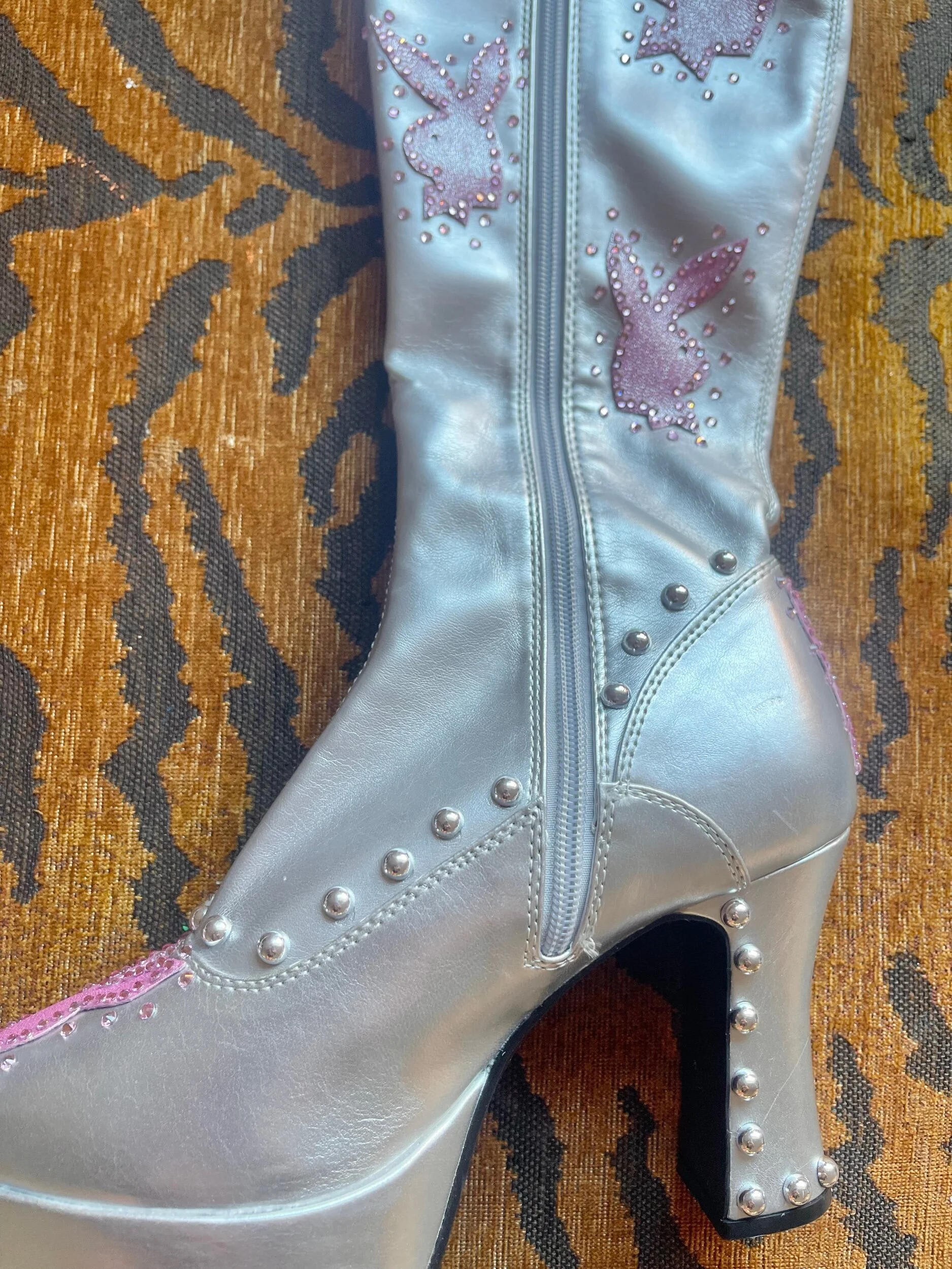 8B010F4A-F86B-445F-B5D9-41B90339B690