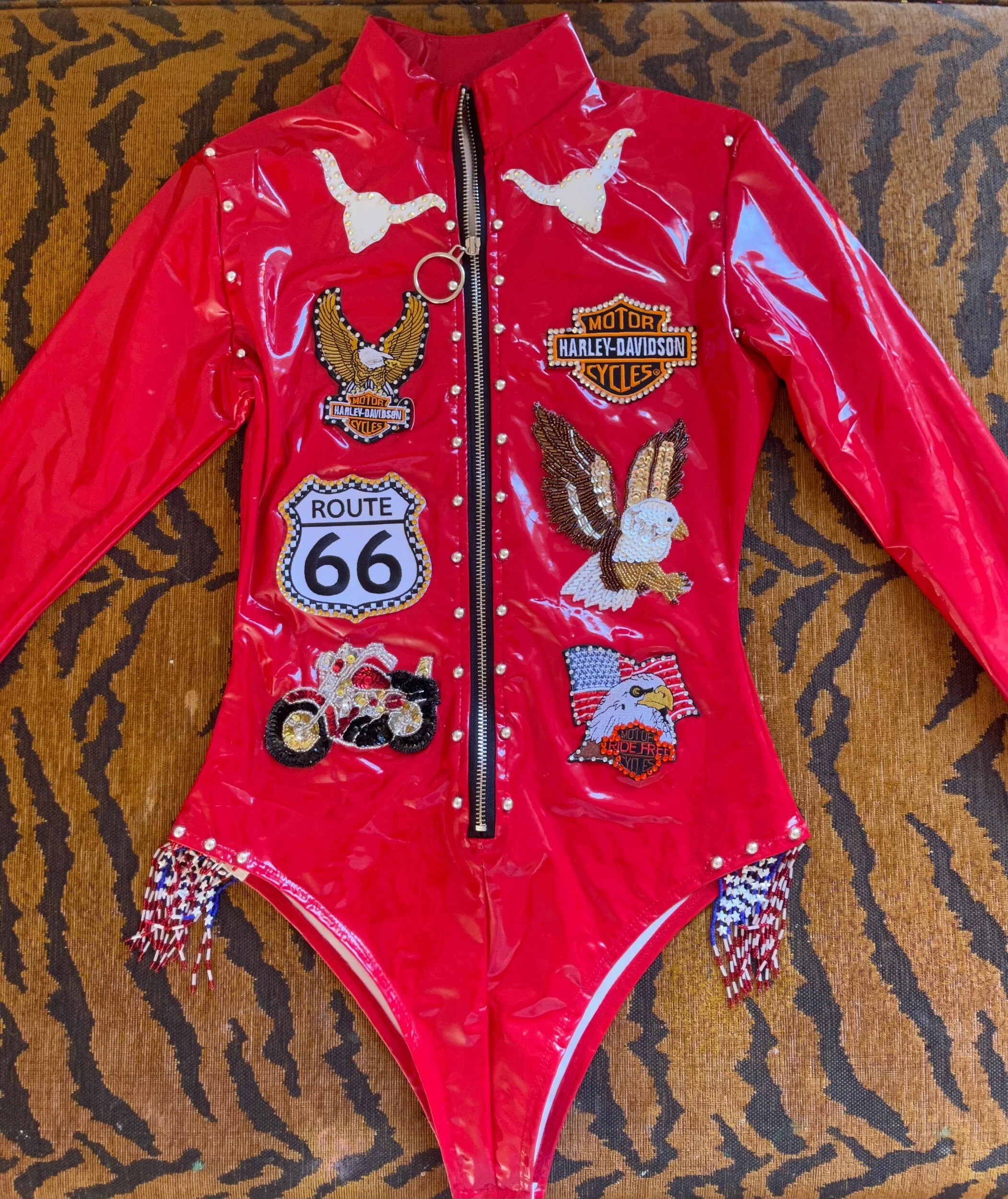 C6868F84-095E-475E-A3F4-1296C9AFBE5D