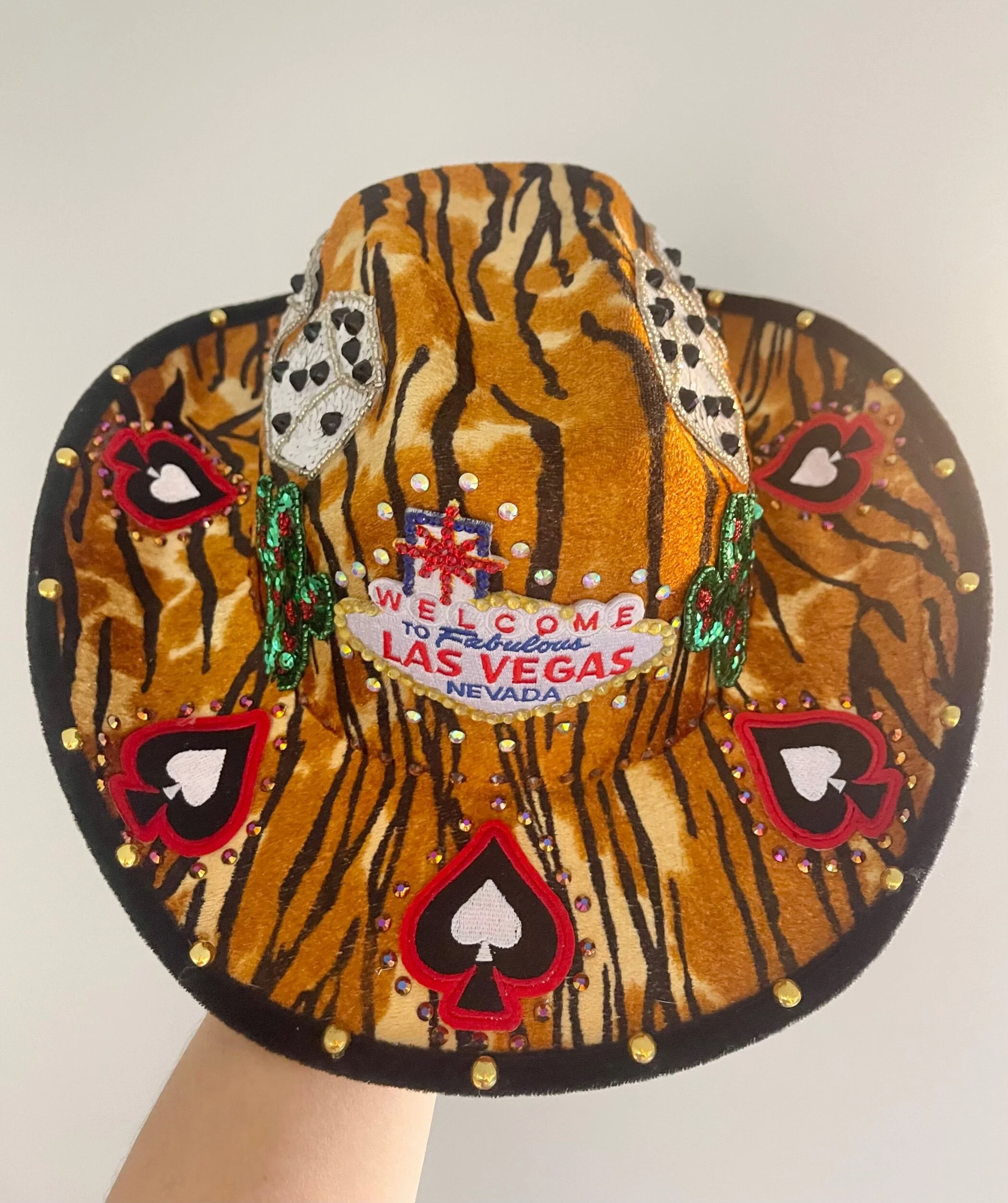 4BFFA580-D751-4301-A30D-BF0D4FE9A625